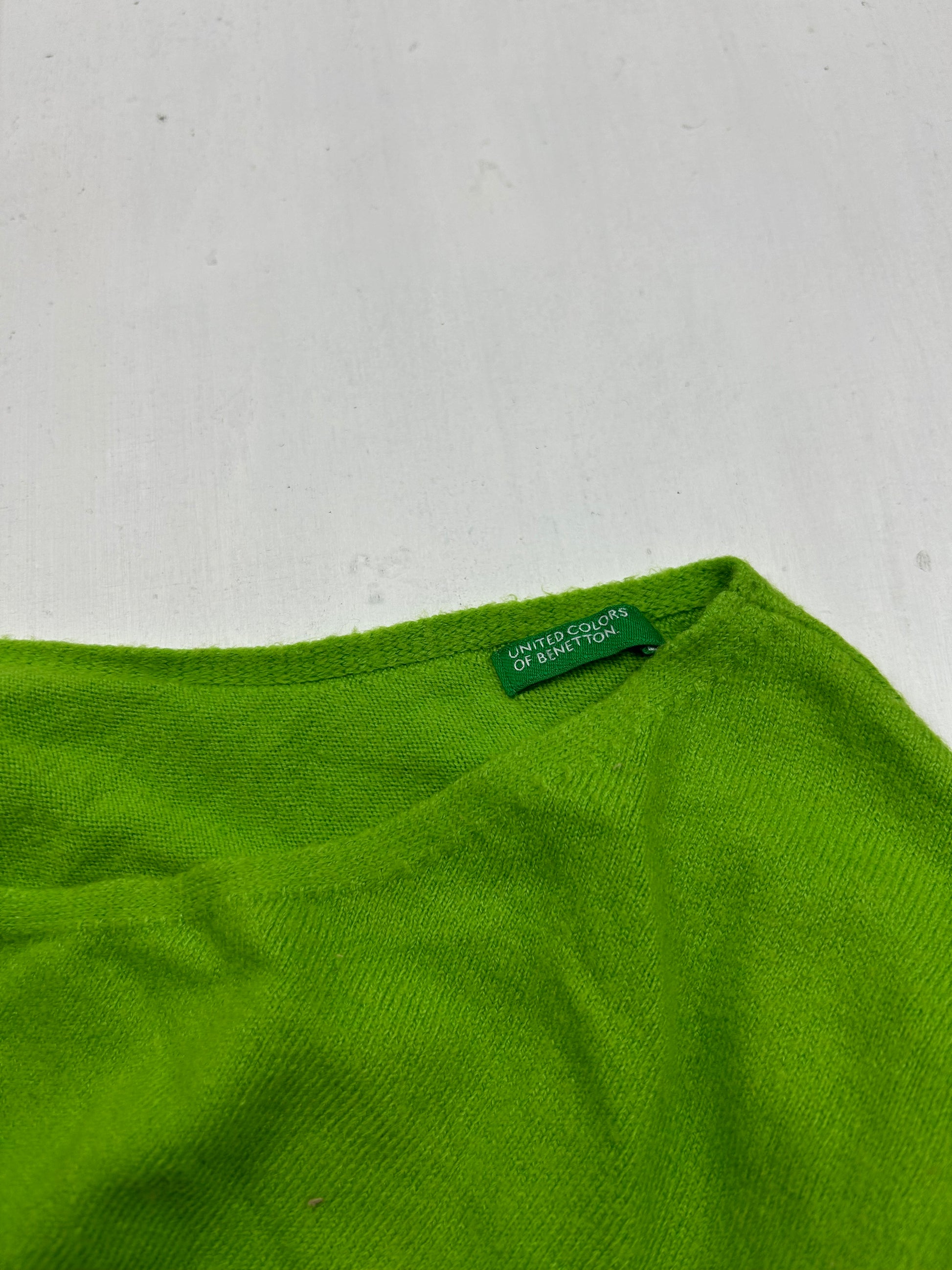 Green one shoulder asymmetric jumper (S)