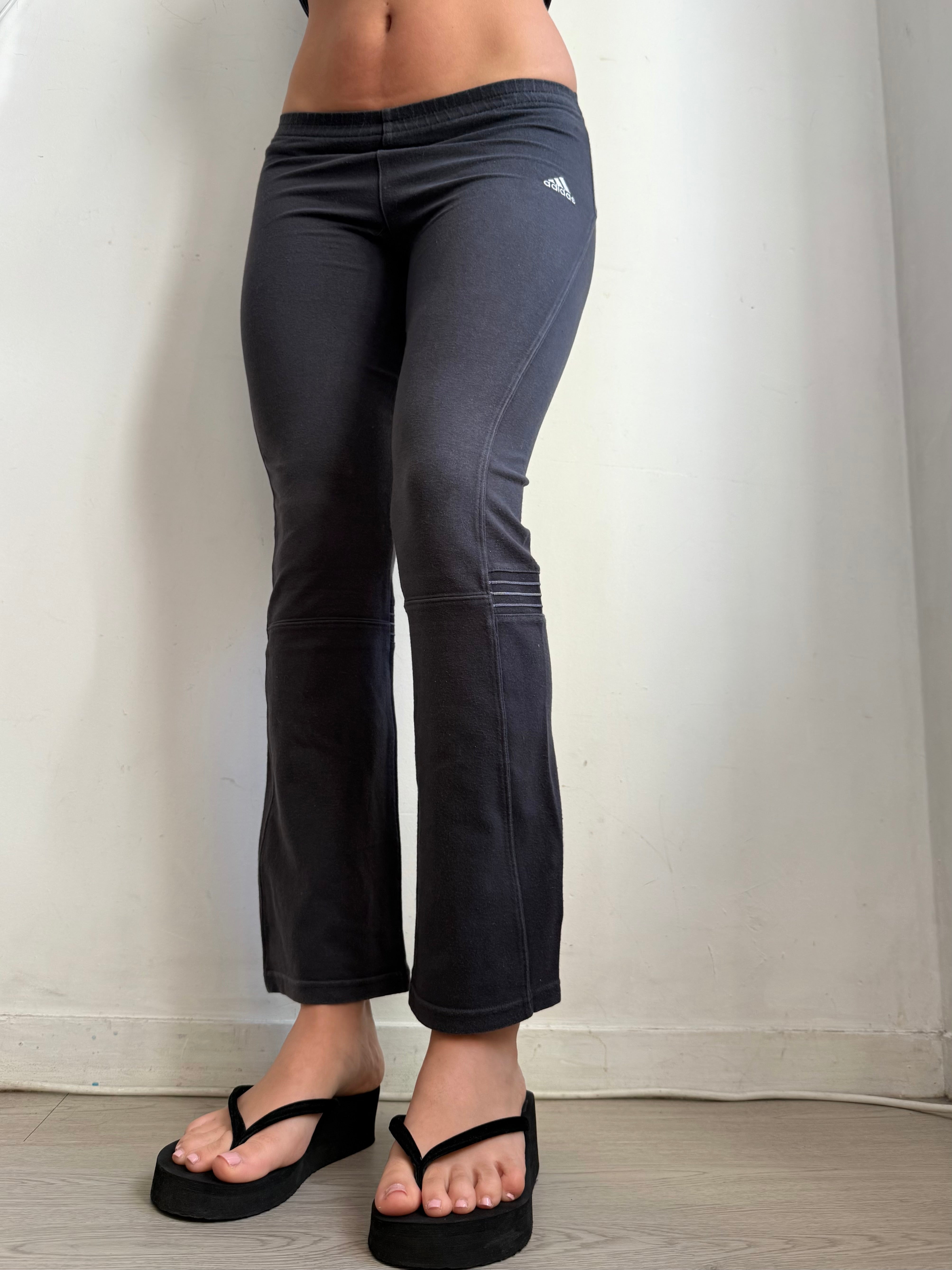Pantalon droit taille basse en jean noir (XS)