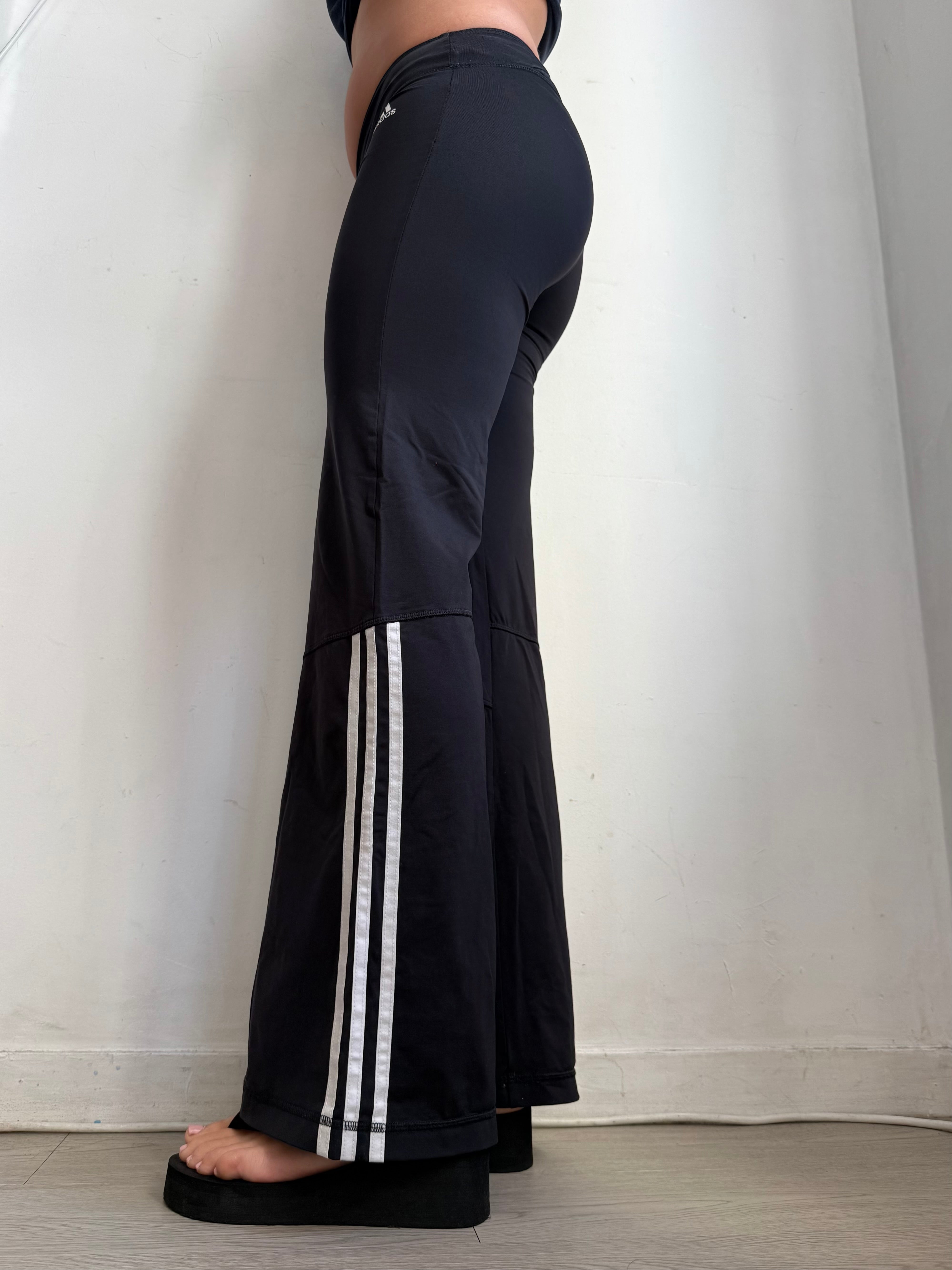 Black super stretchy flare pants (S)