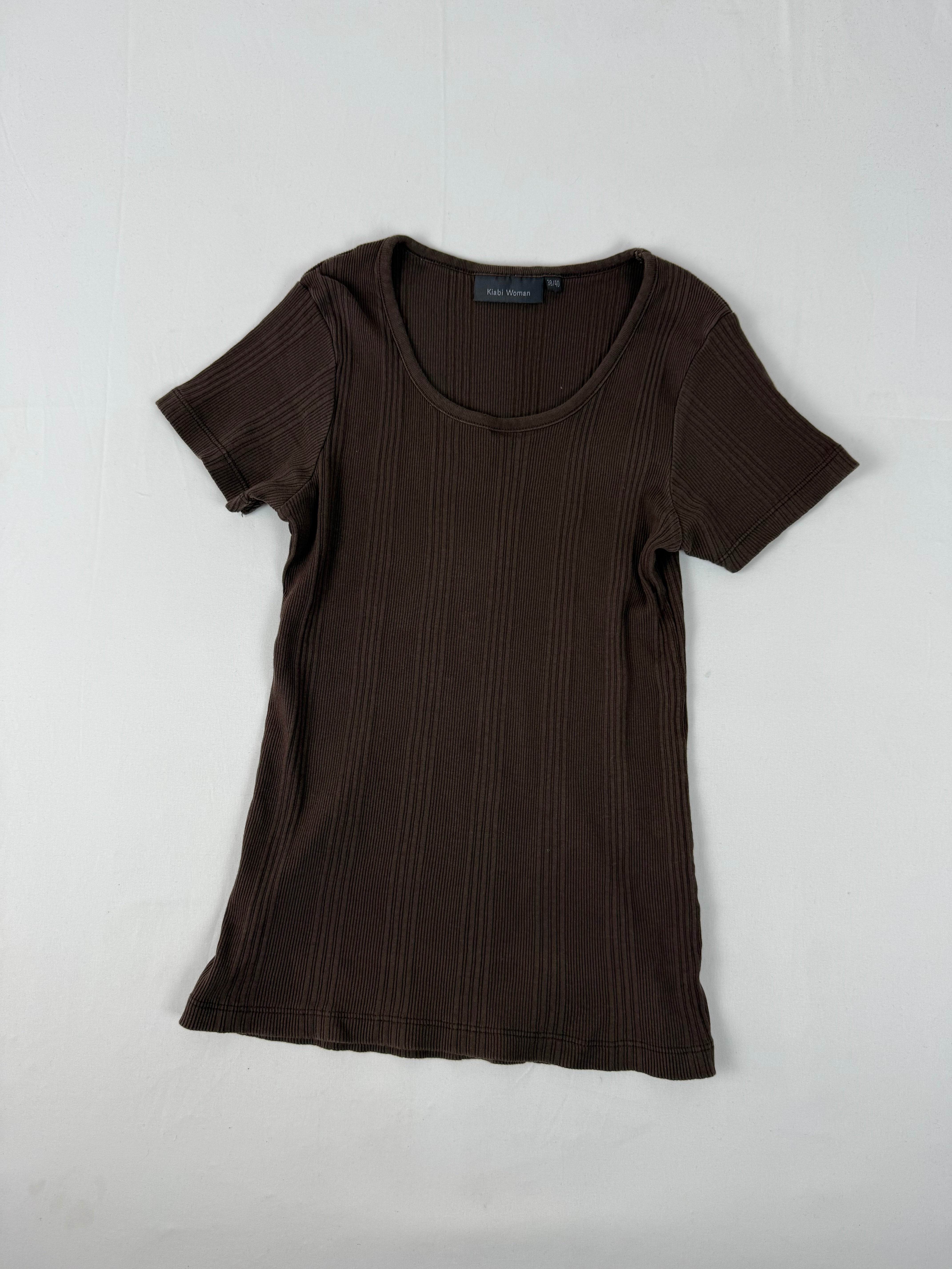 Brown ribbed stretchy tee (M/L)
