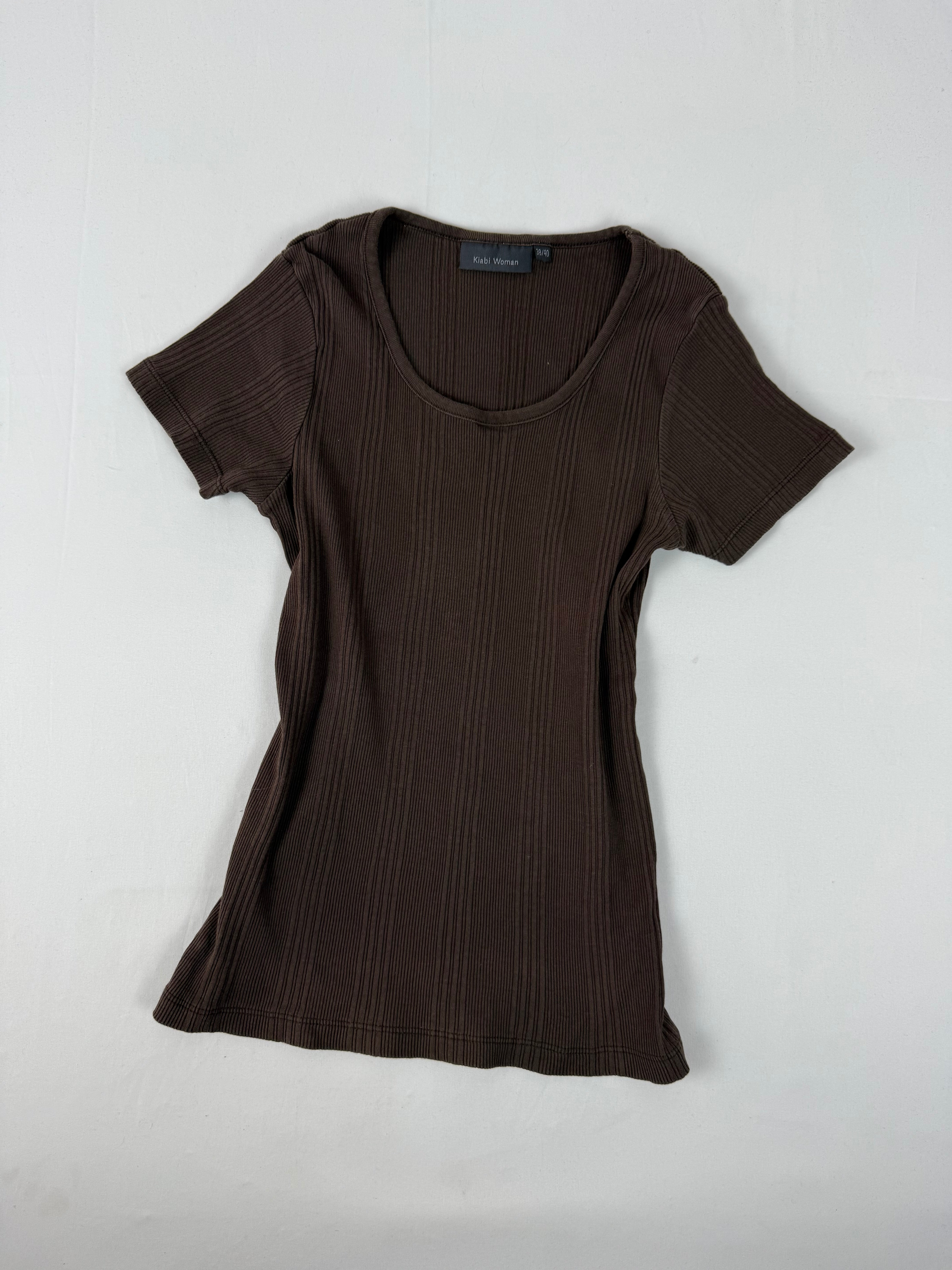 Brown ribbed stretchy tee (M/L)