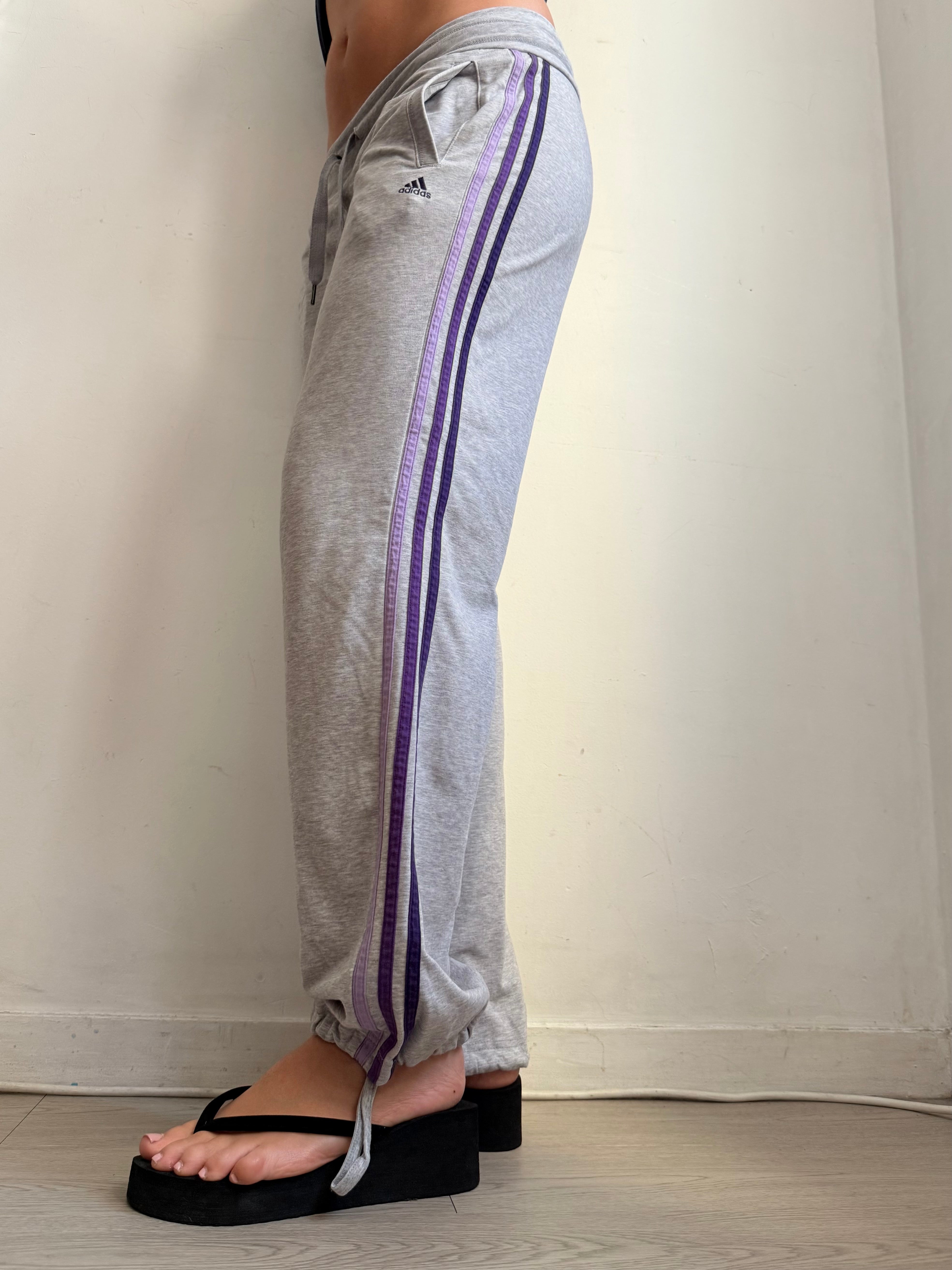 Grey & purple low rise baggy pants (M)