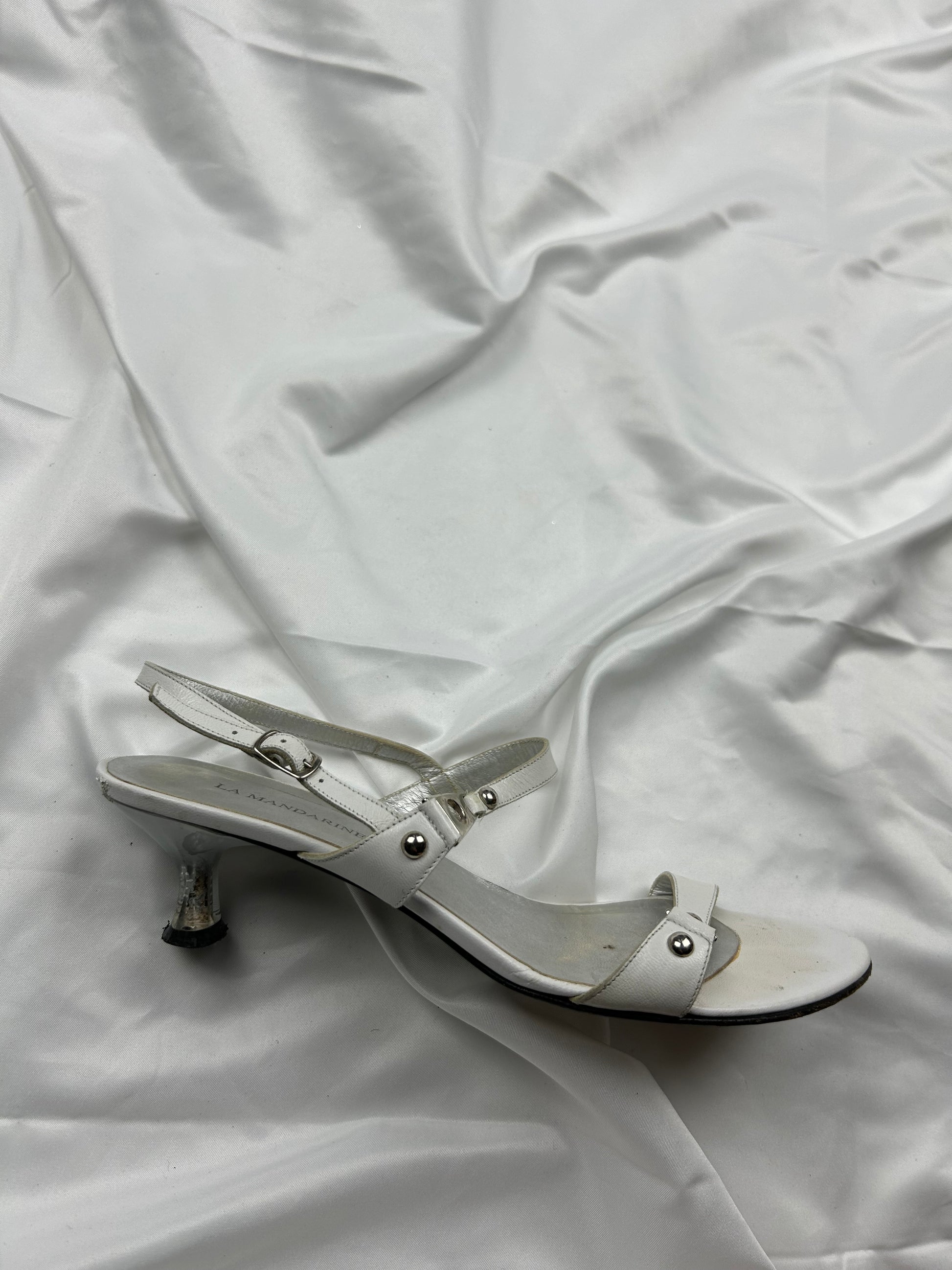 White kitten heels white sandals shoes (37)