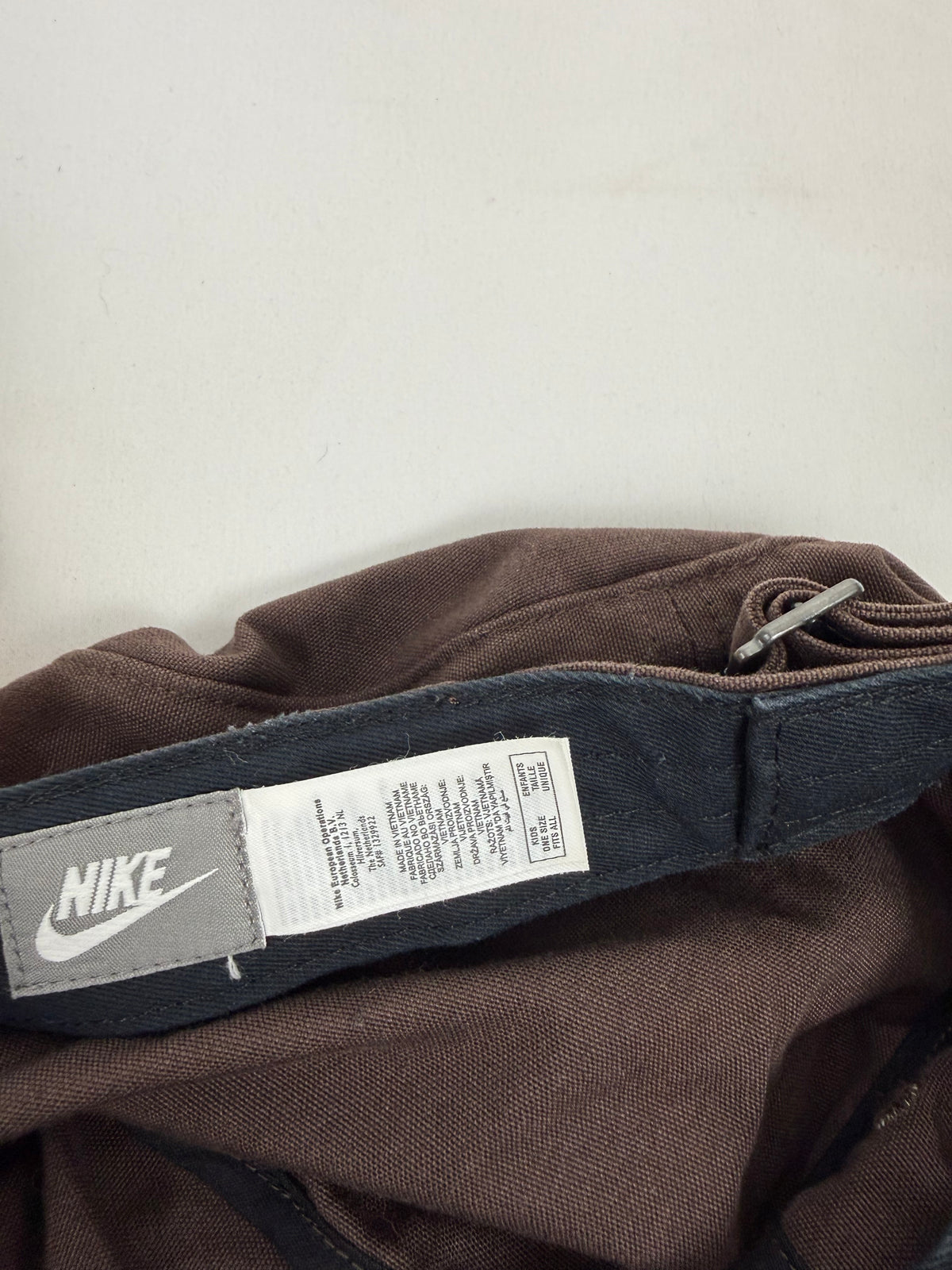 Ceinture à boucle serpent rouge