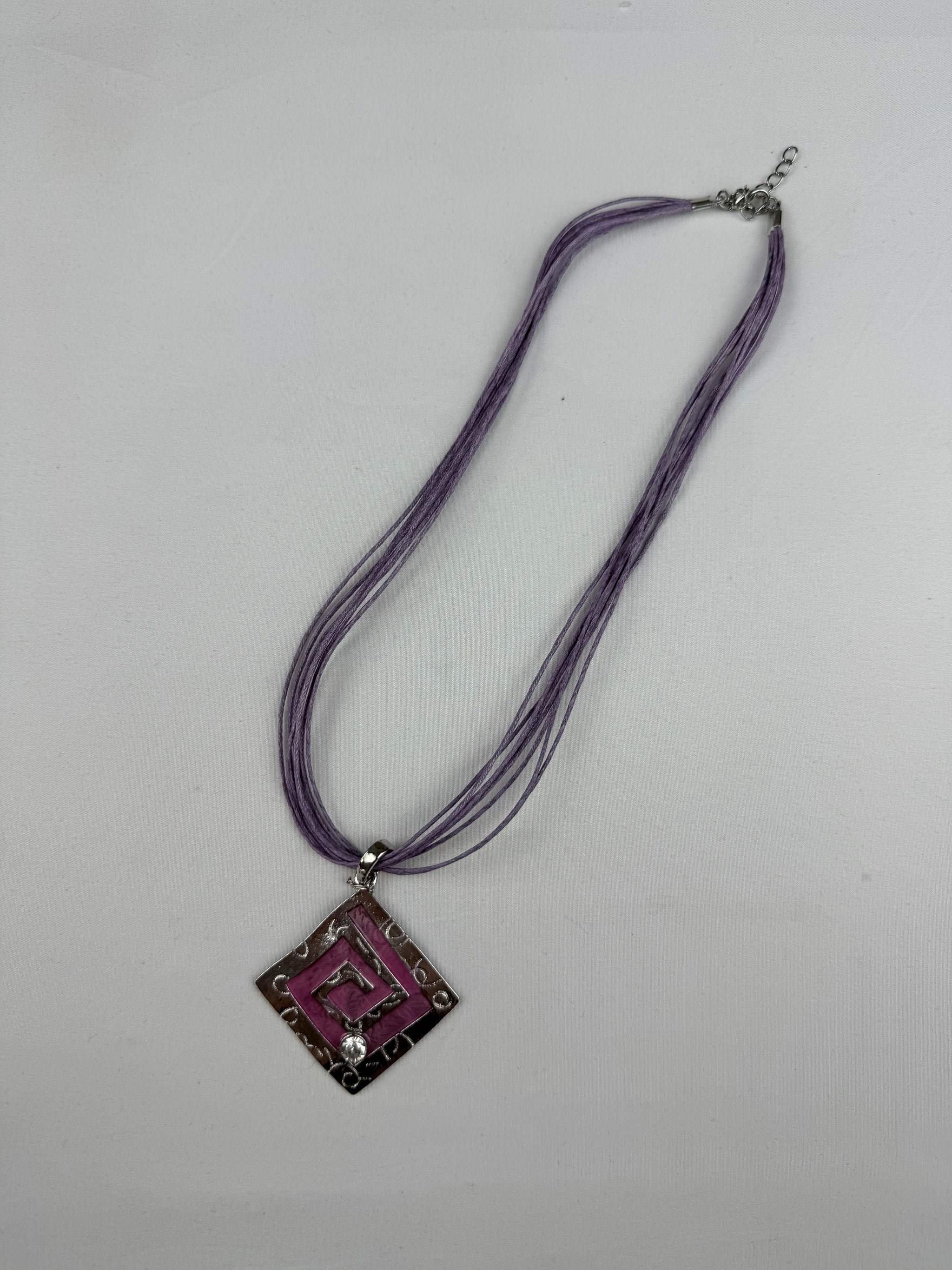 Cord boho pendant necklace