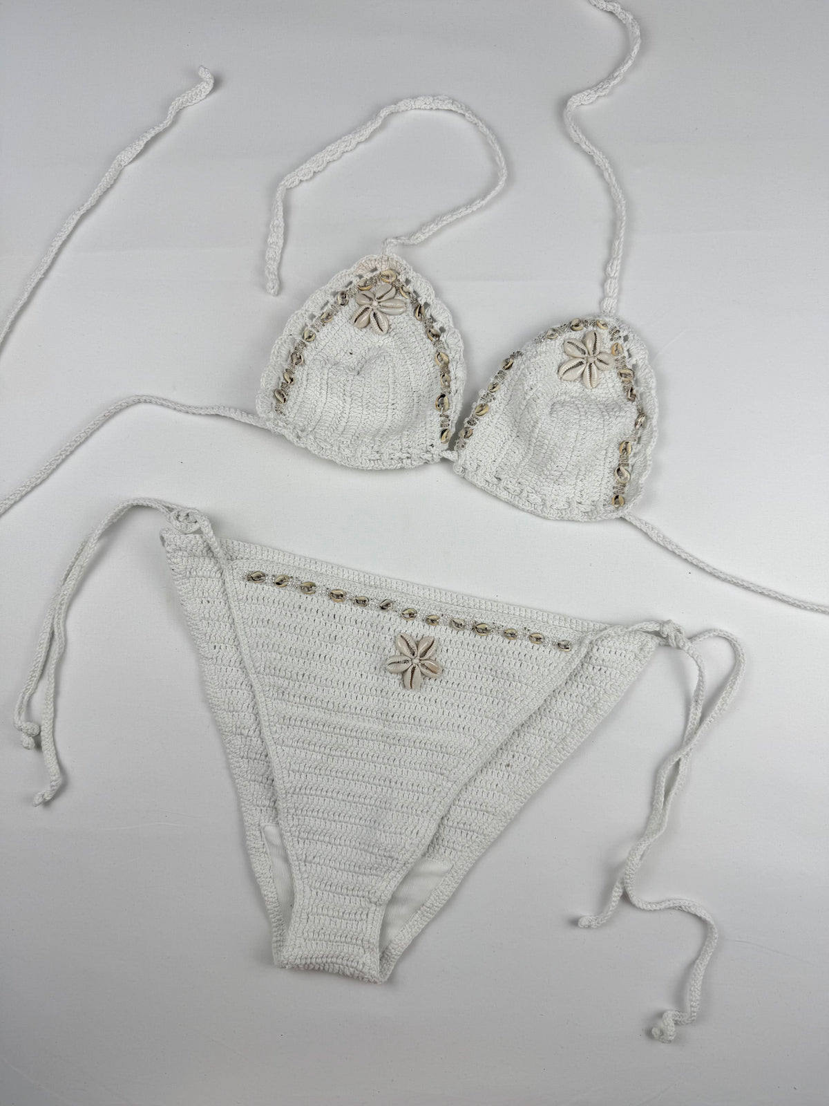 White crochet bikini set (M)