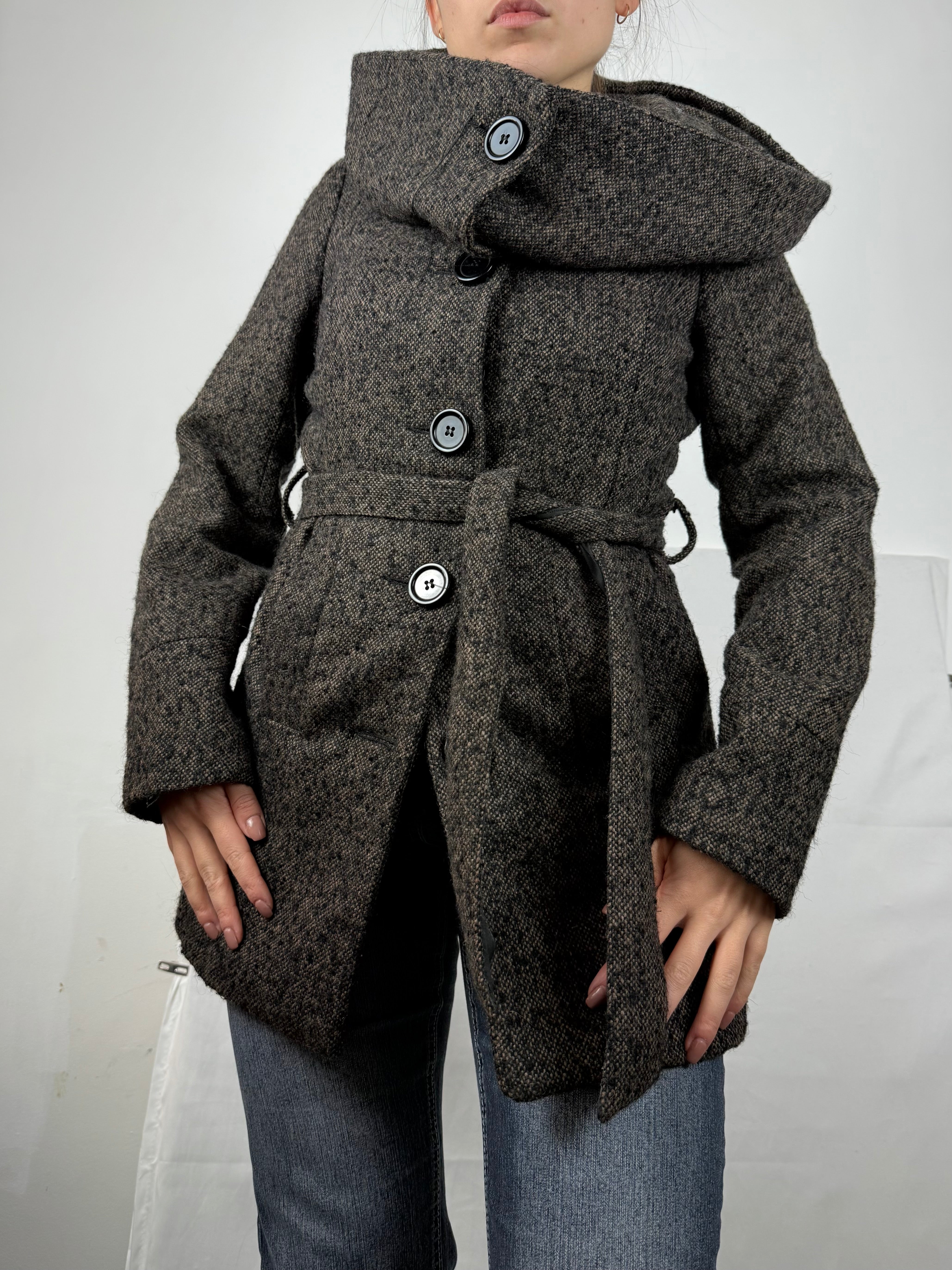 Beige oversized neck wool trench coat (S)