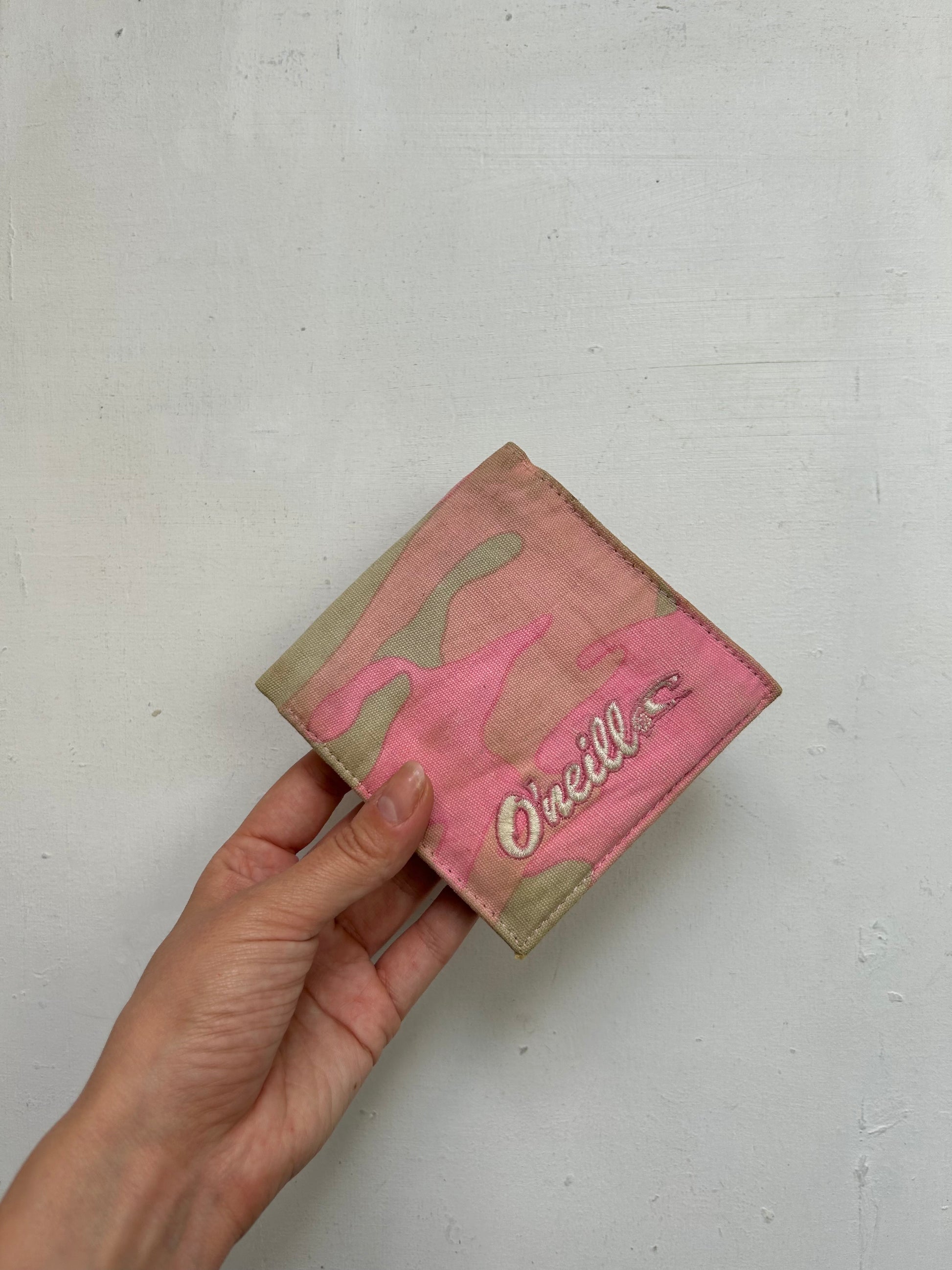 Pink camo print  y2k vintage wallet