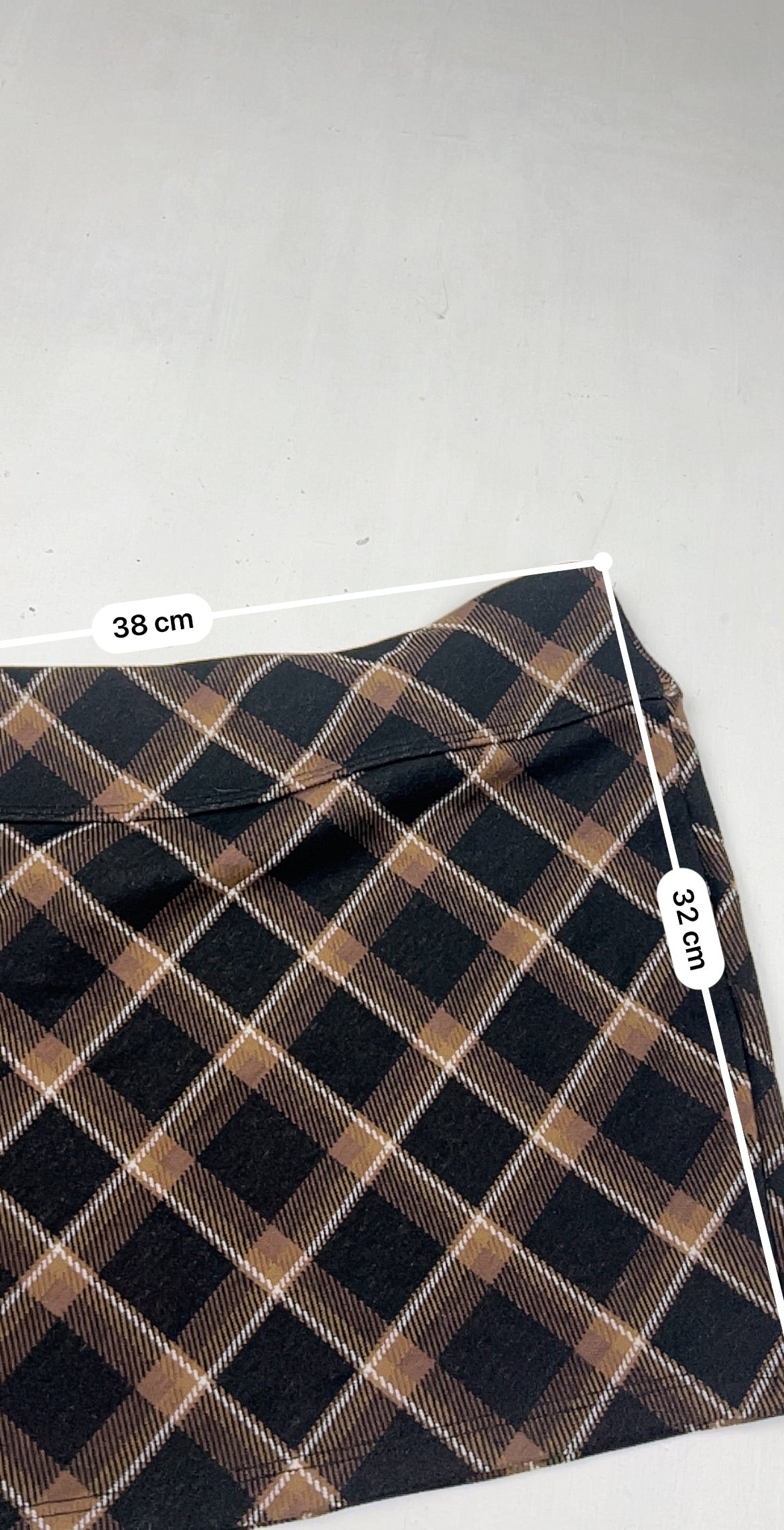 Brown check print office mini skirt (S)