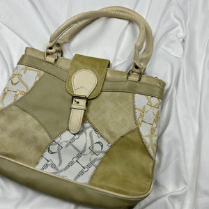 Cream buckle belt handbag (30x21cm)