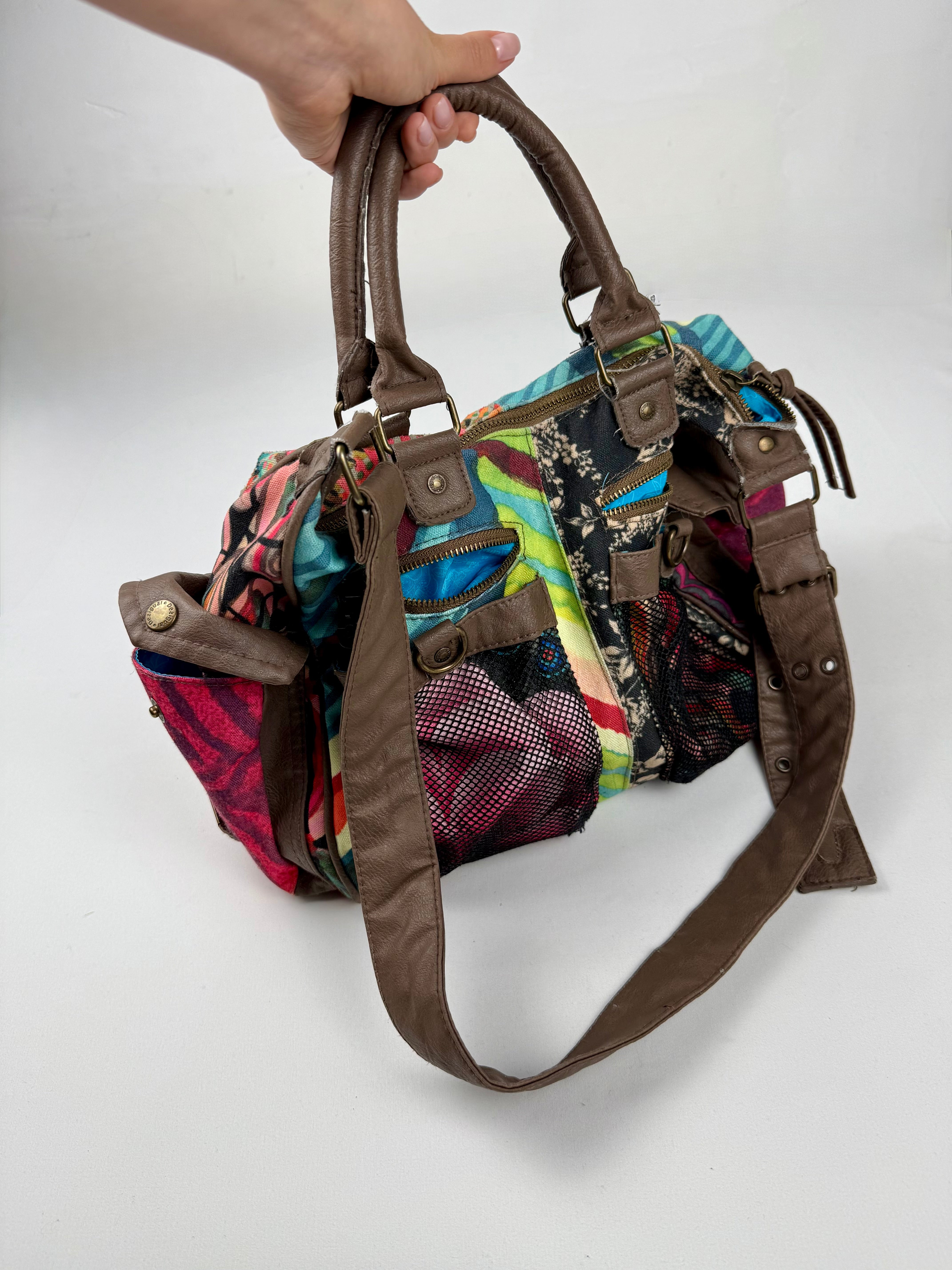 Brown graphic besace handbag (32x26cm)