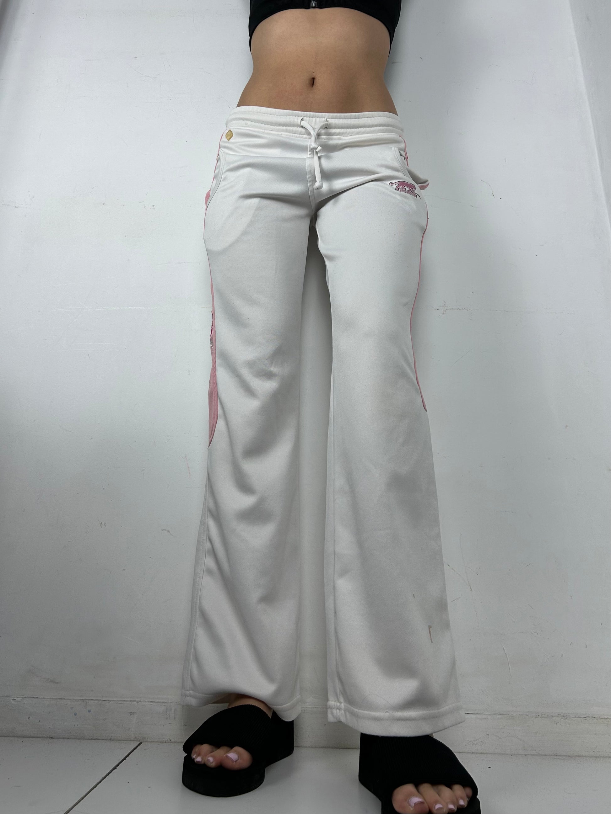 White & pink low rise baggy joggers pants (M)