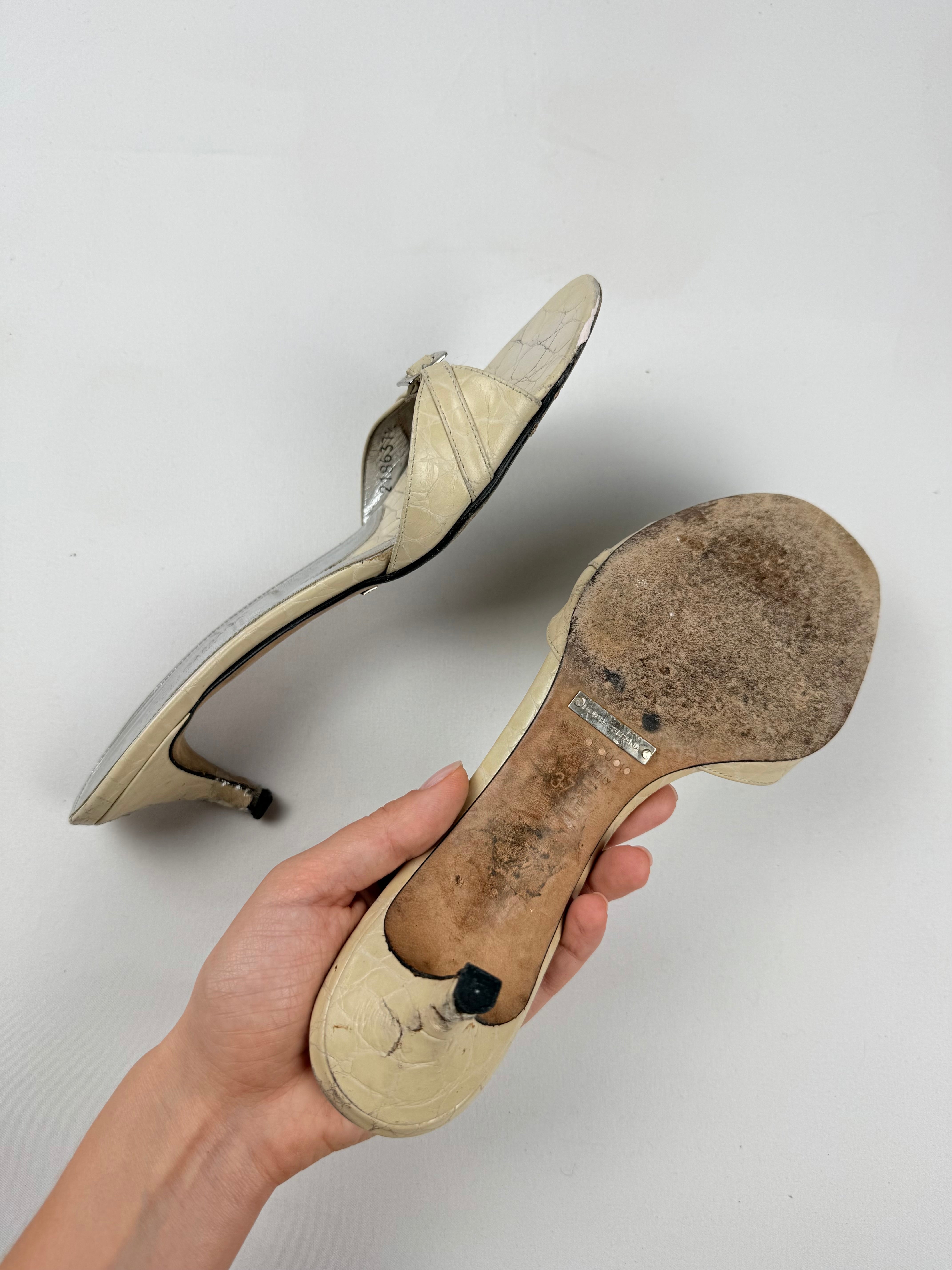 Cream real leather kitten heels mules (37)