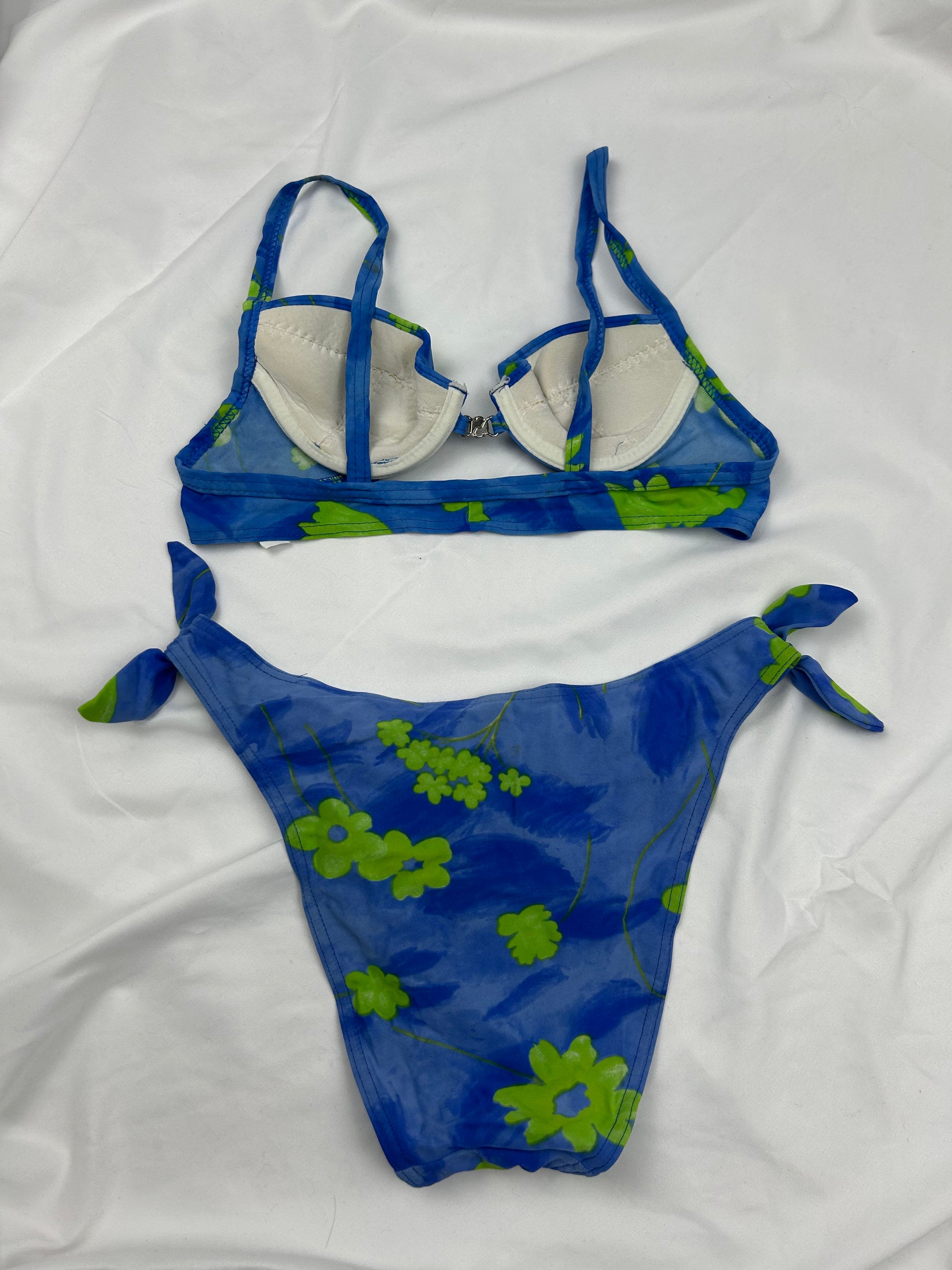 Blue floral print low rise bikini set (S)