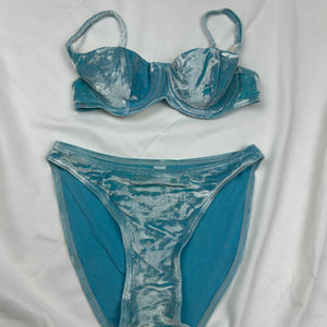 Blue velvet low rise bikini set (XS)