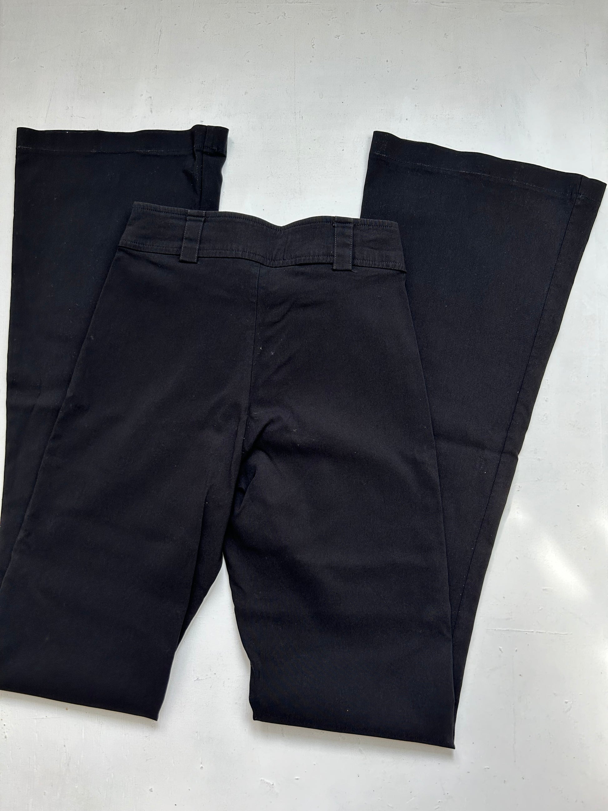 Black stretchy mid waist flare denim pants (XXS)