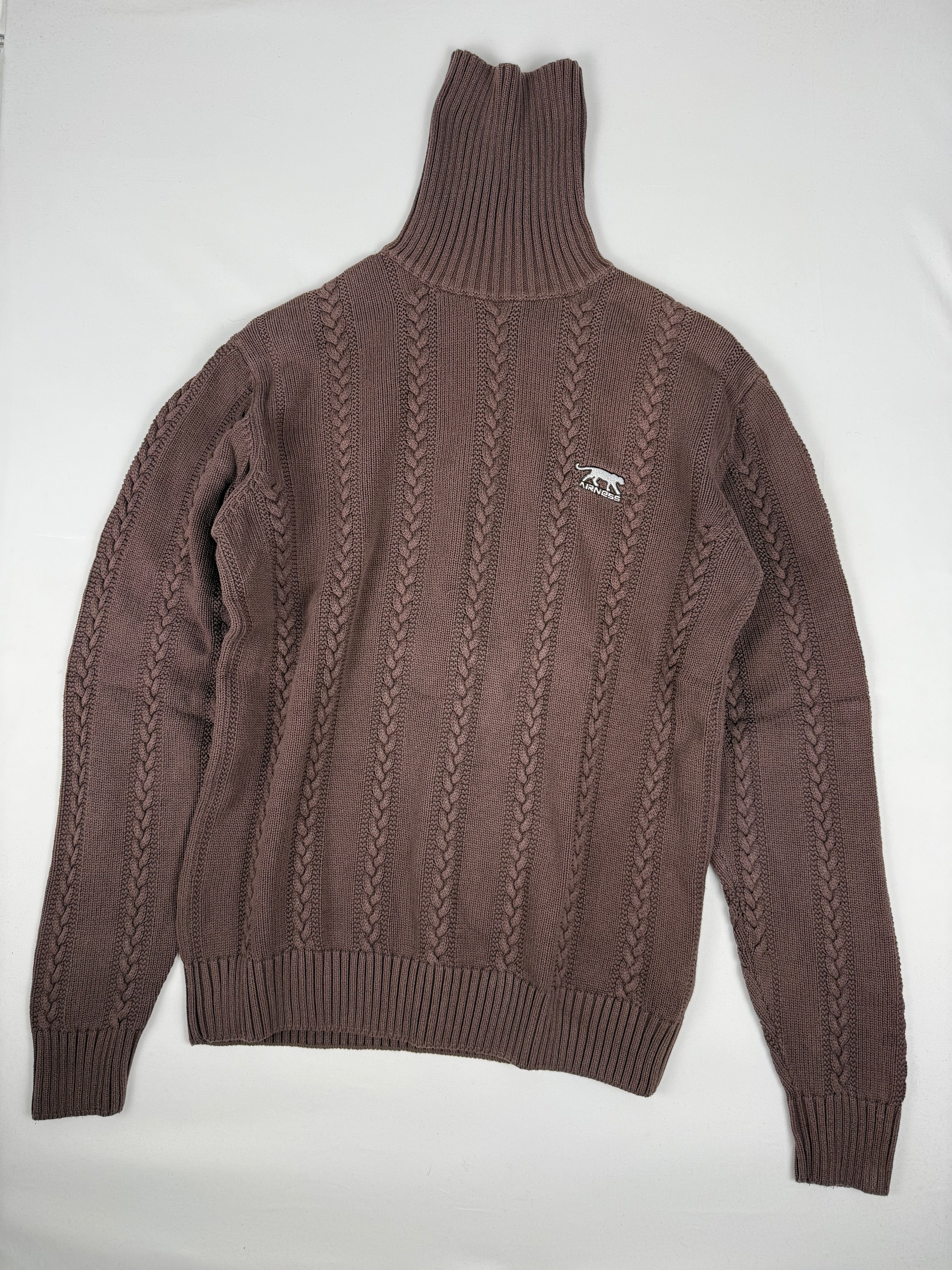 Brown turtleneck jumper (XL)
