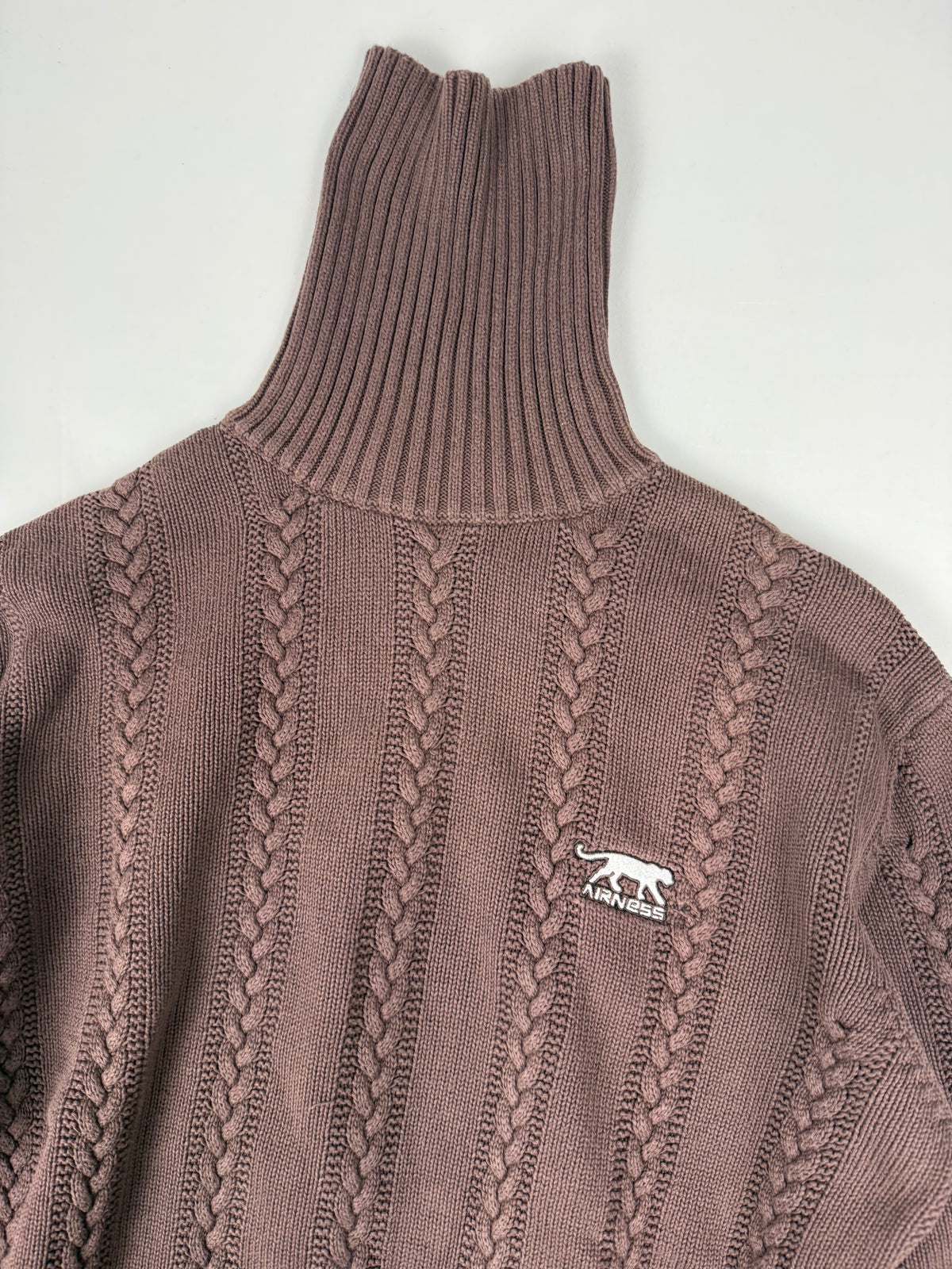 Brown turtleneck jumper (XL)