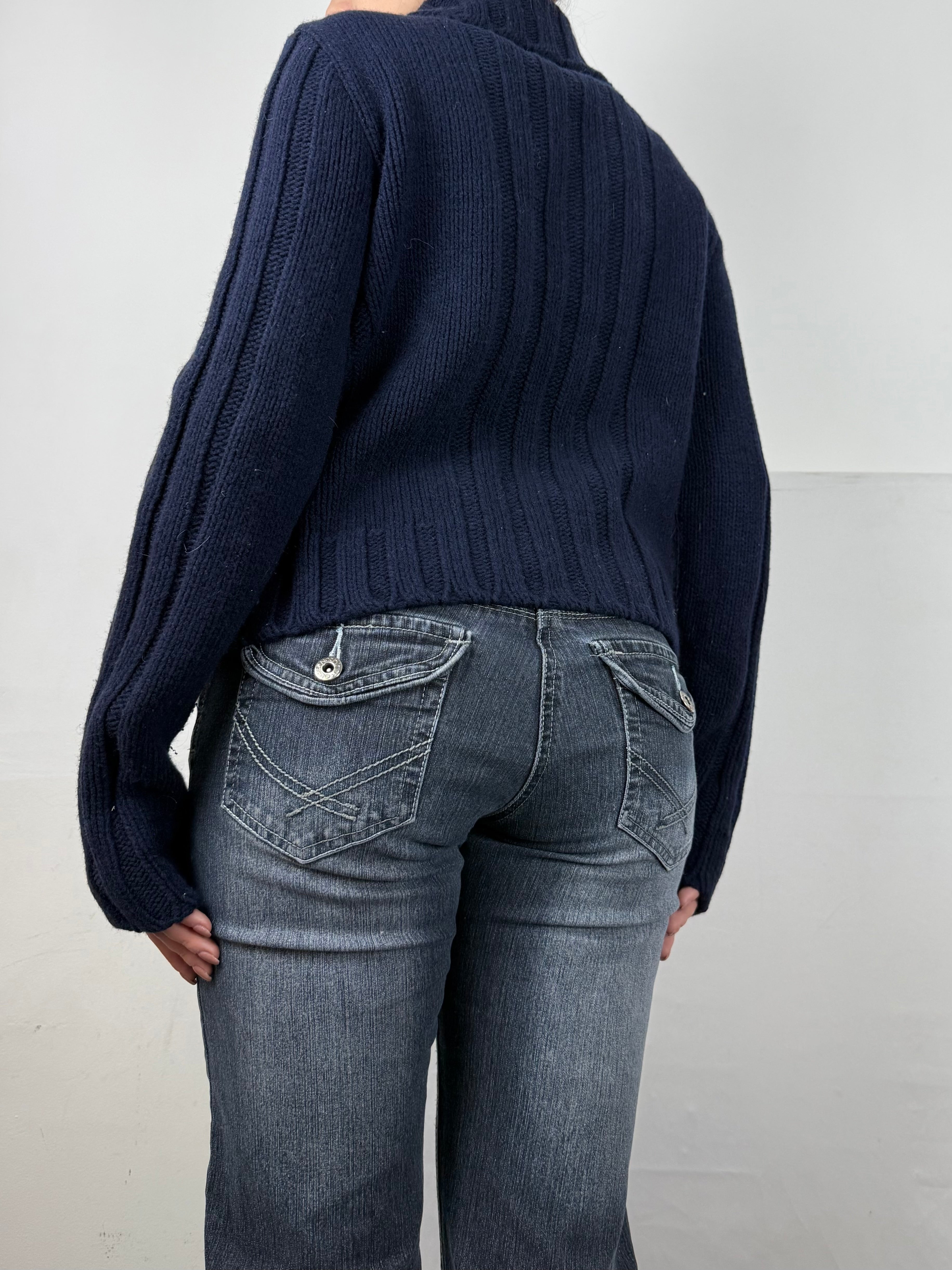 Navy ribbed cardigan (S)