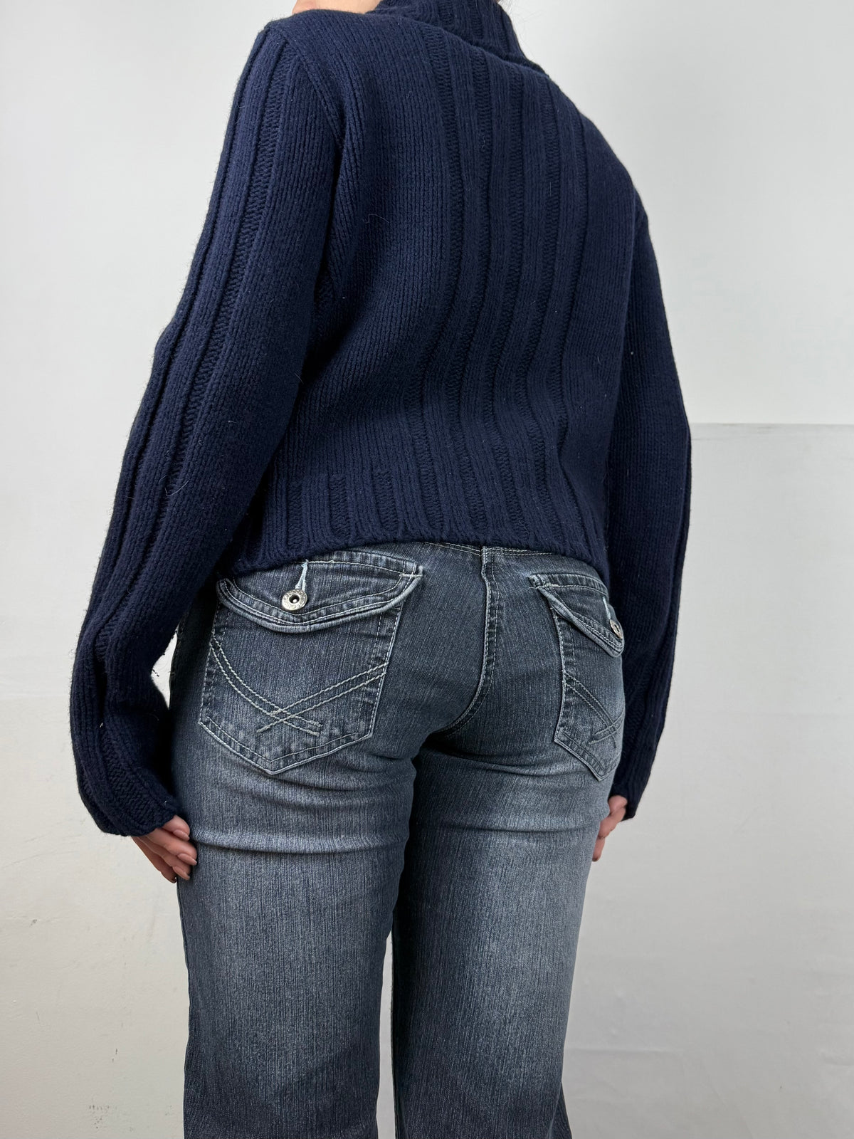 Navy ribbed cardigan (S)
