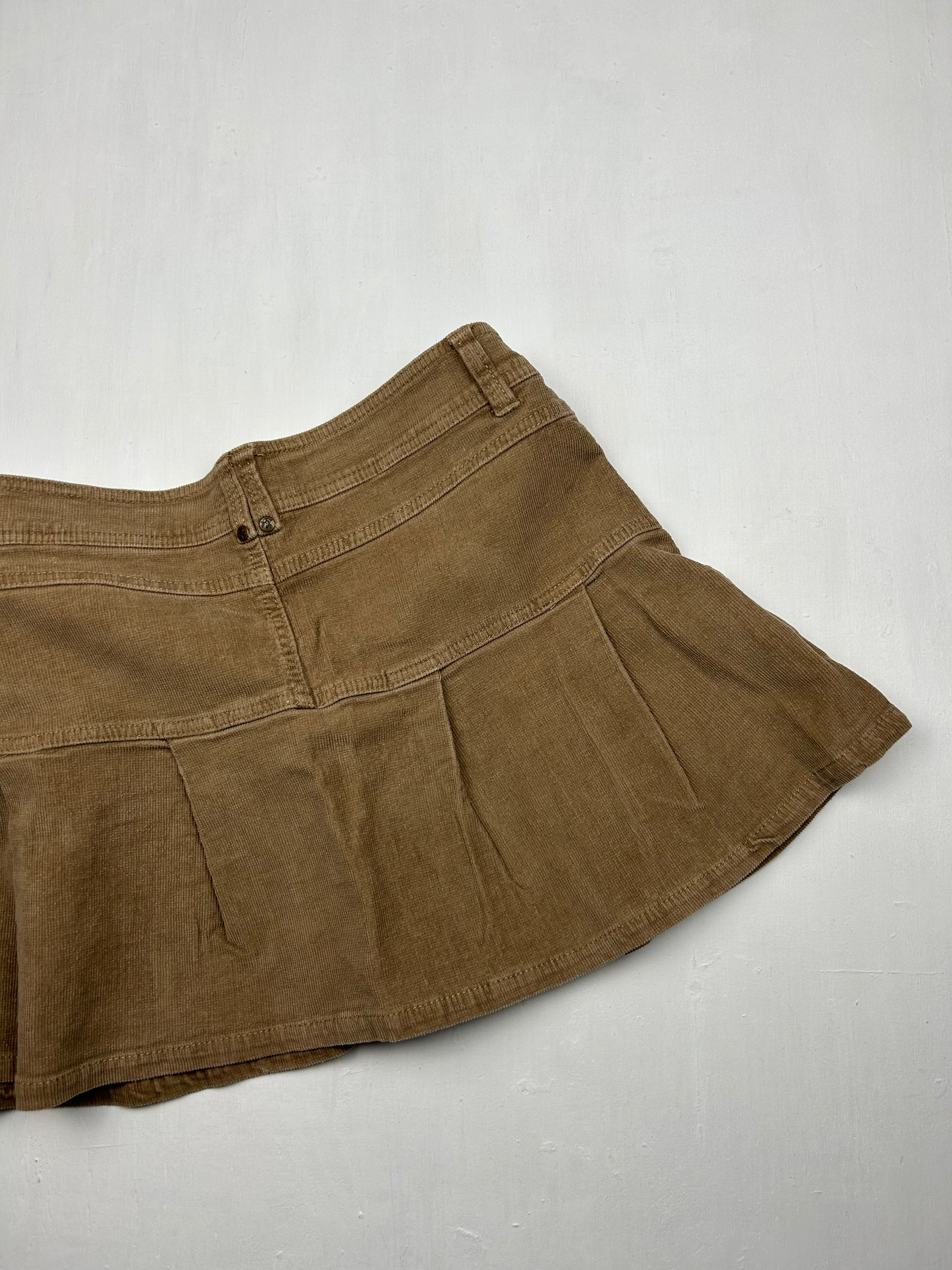 Beige velvet denim pleated low rise mini skirt (S)