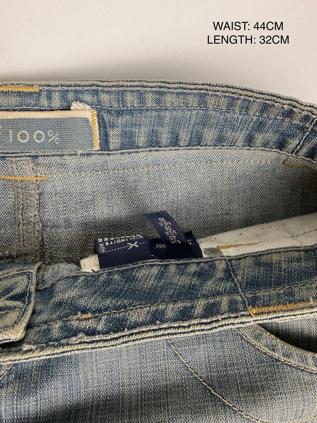 Blue denim low rise mini skirt (L)