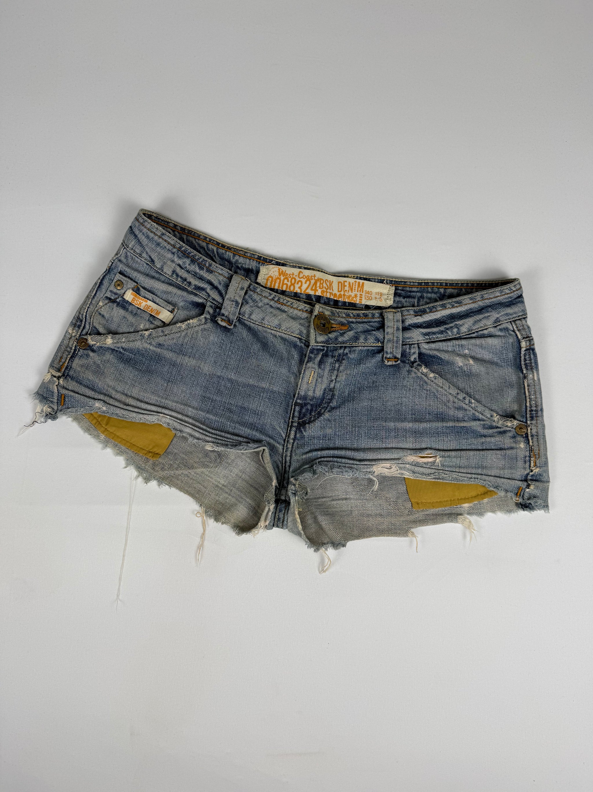 Blue denim low rise mini short (L)