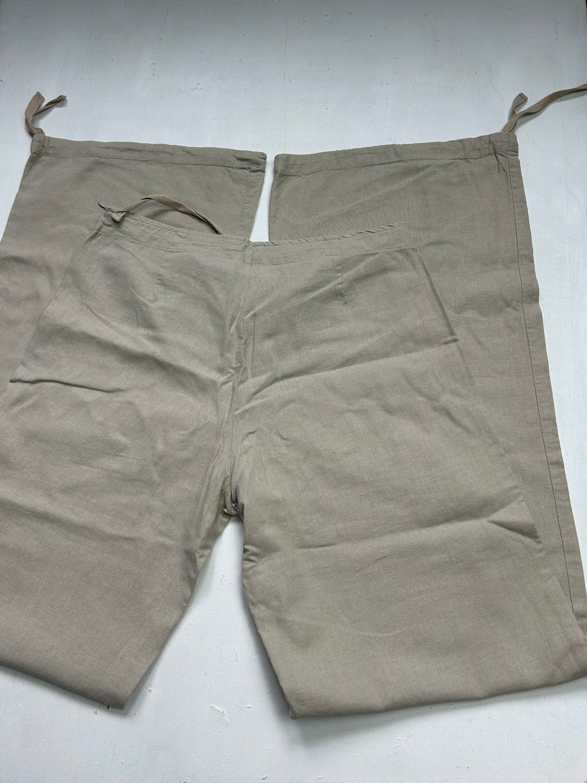 Beige linen  low waist baggy pants (S)