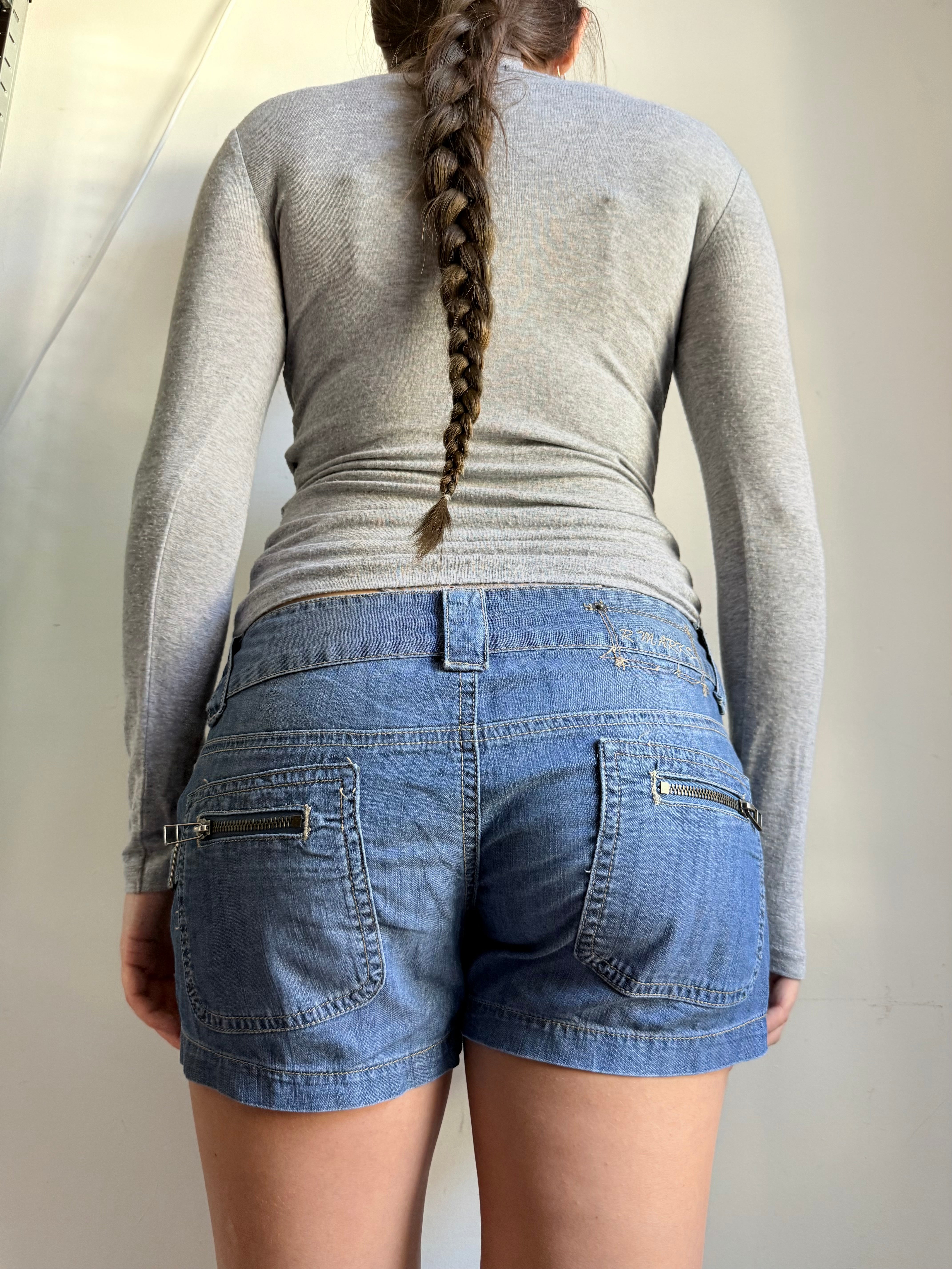 Grey cotton tight fit long sleeves top (S)