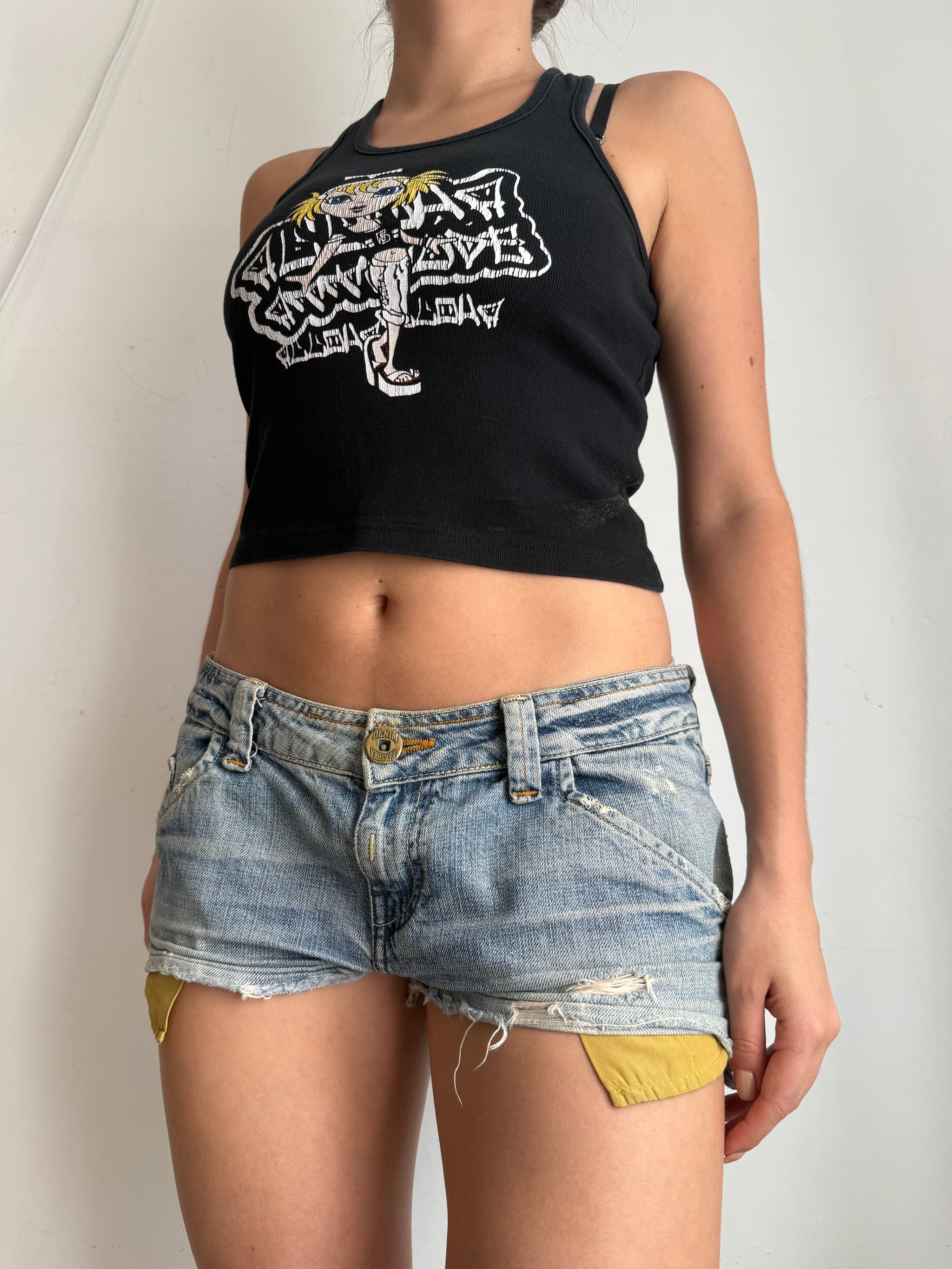 Blue denim low rise mini short (L)