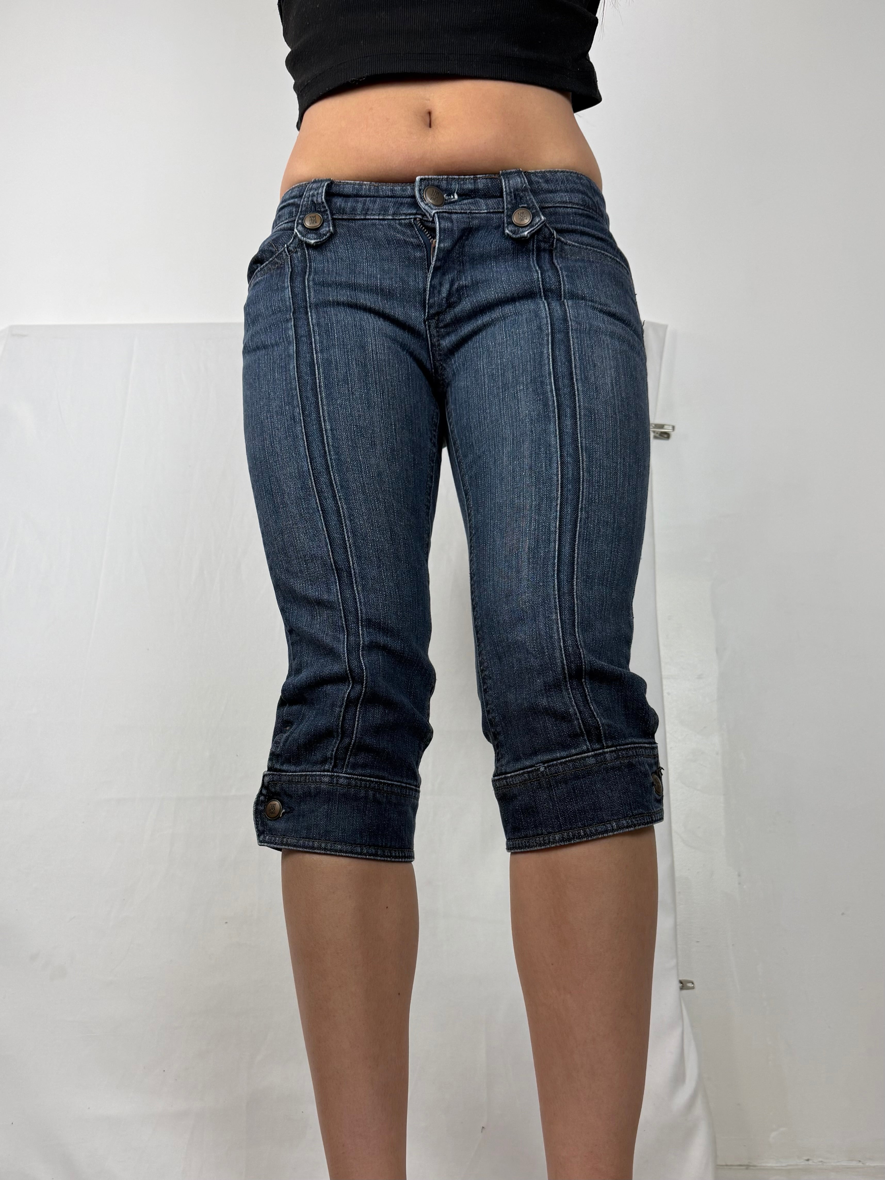 Blue denim cotton low waist capri pants (S)