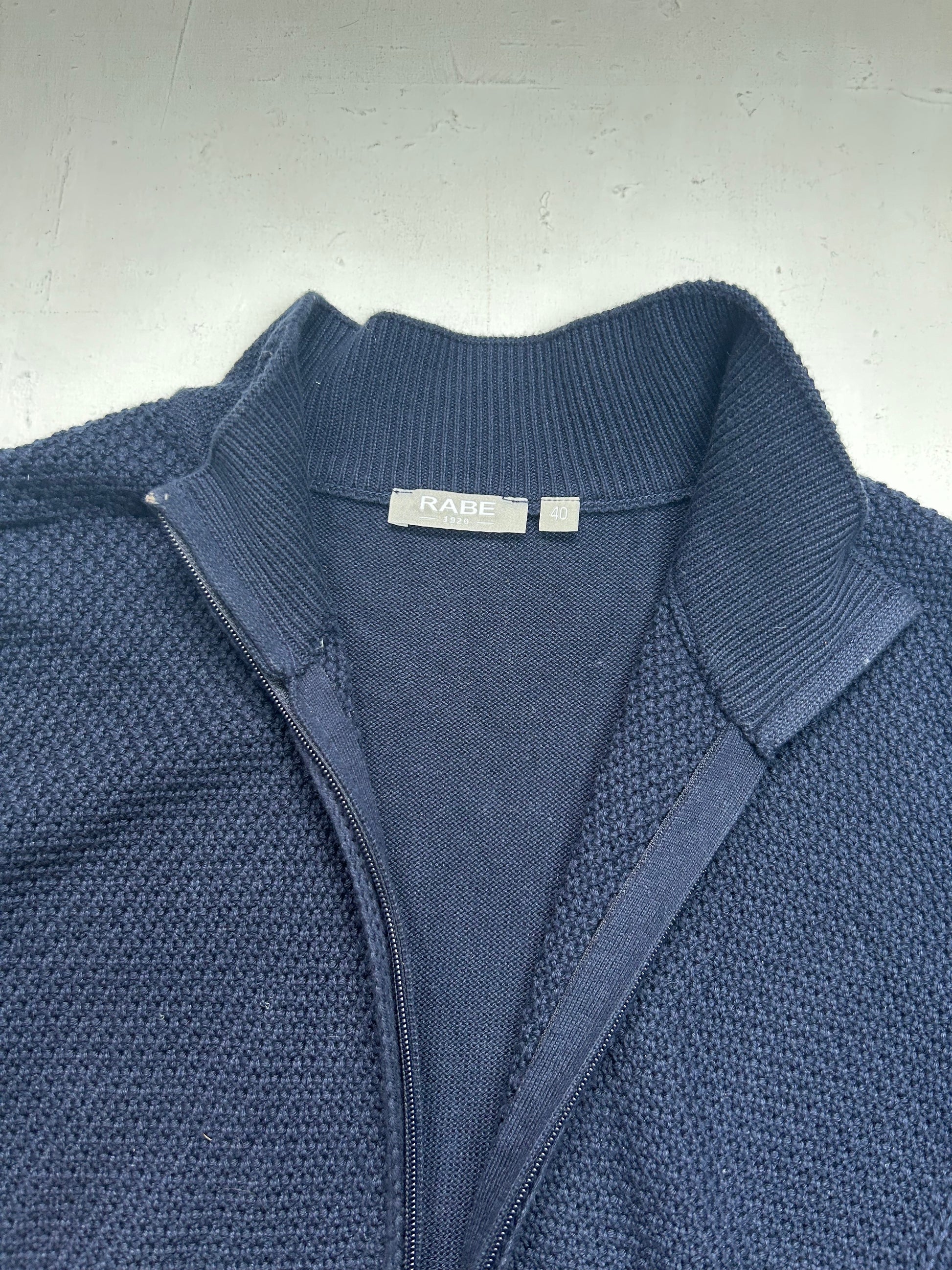 Navy blue zip up jumper (M)