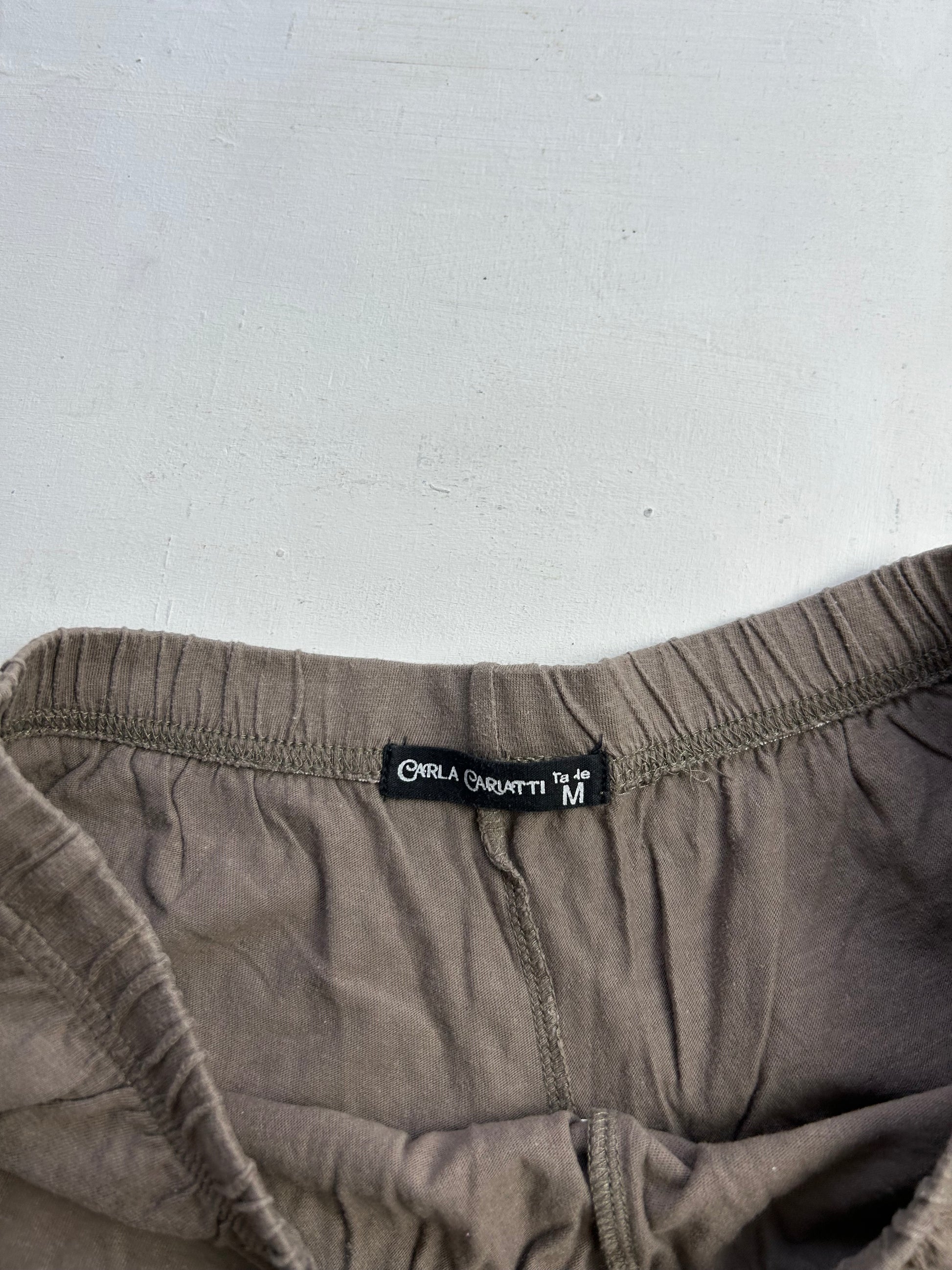 Brown mid rise mini/ micro joggers short (S/M)