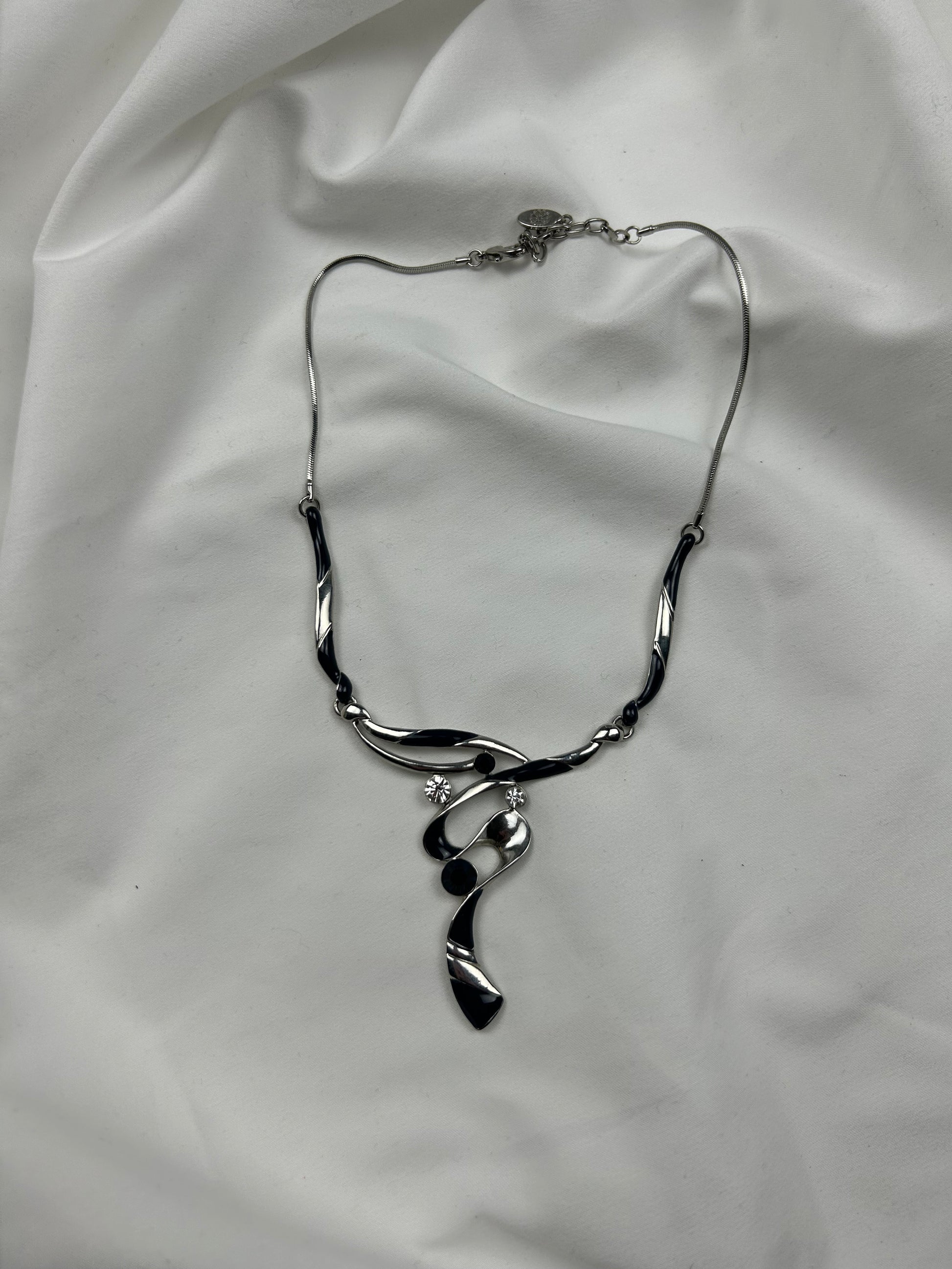 Silver boho rigid necklace