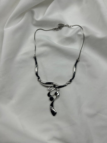 Silver boho rigid necklace