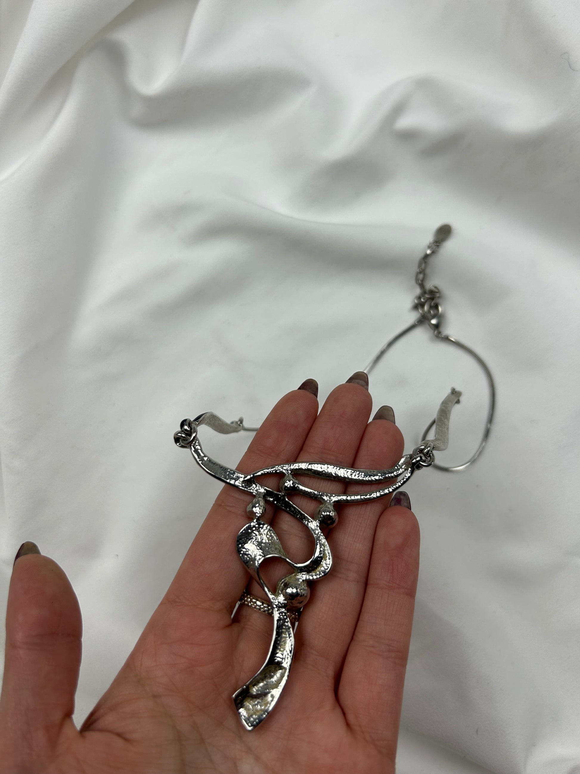 Silver boho rigid necklace