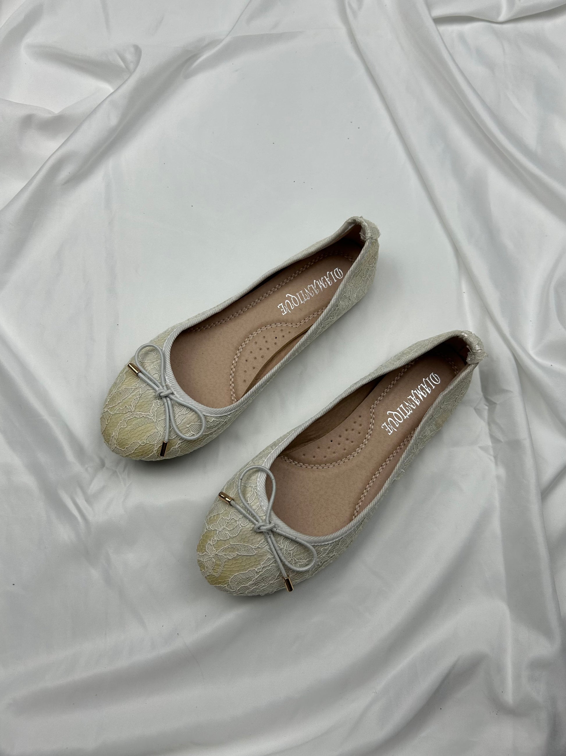 White lace ballet shoes (37)