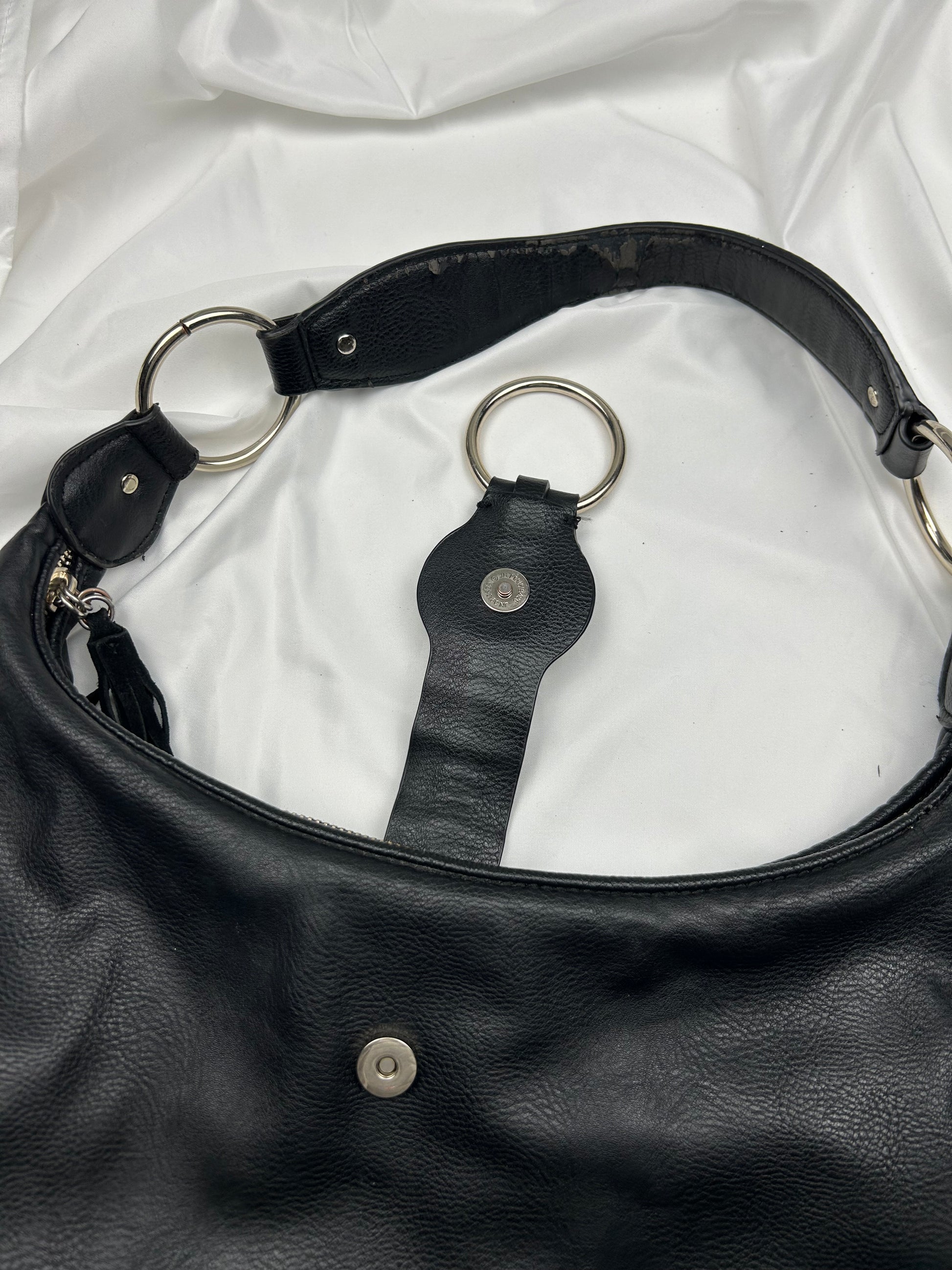 Black besace pvc leather uni shoulder buckle bag