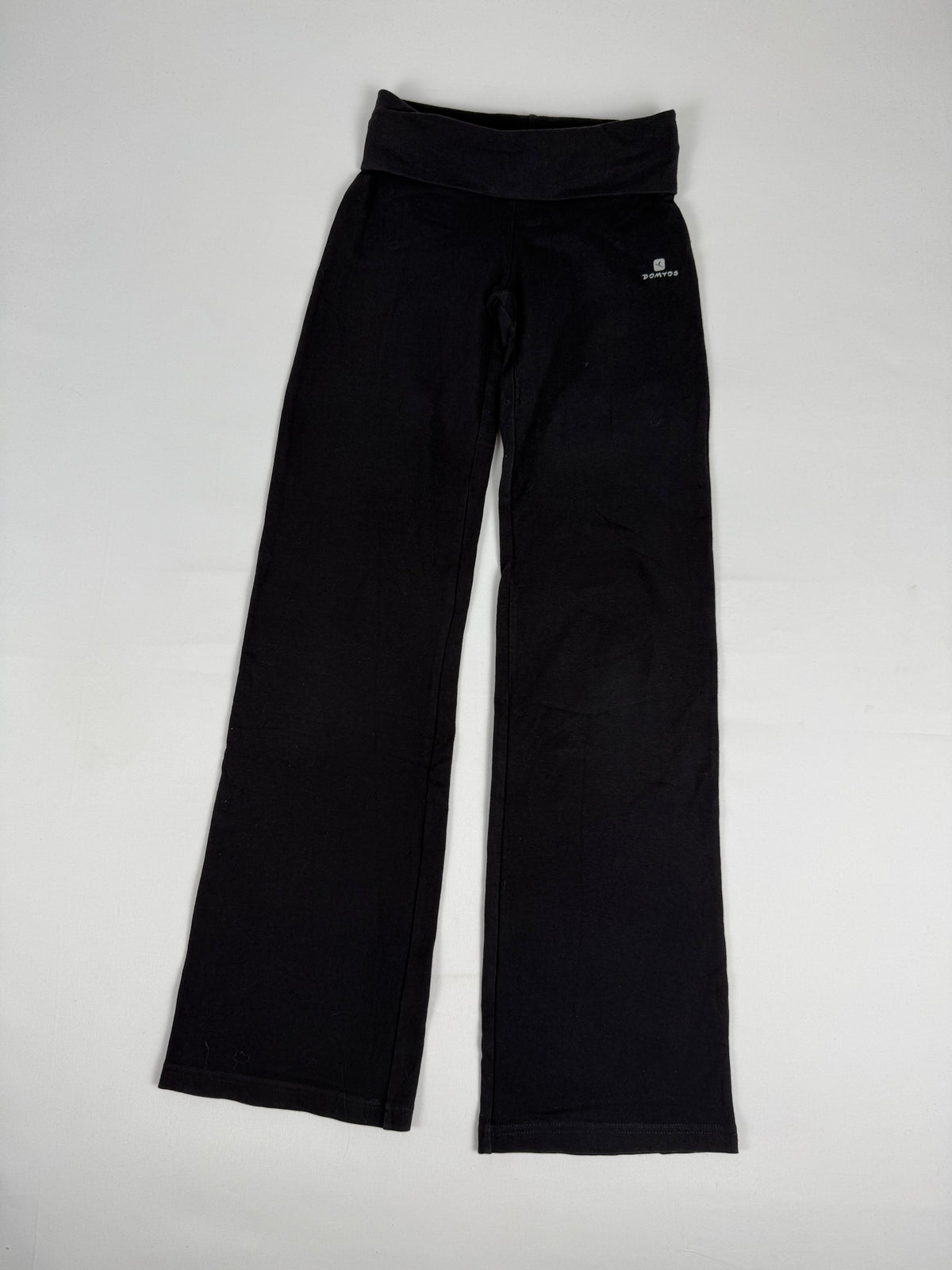 Black ultra low rise activewear pants (XS)