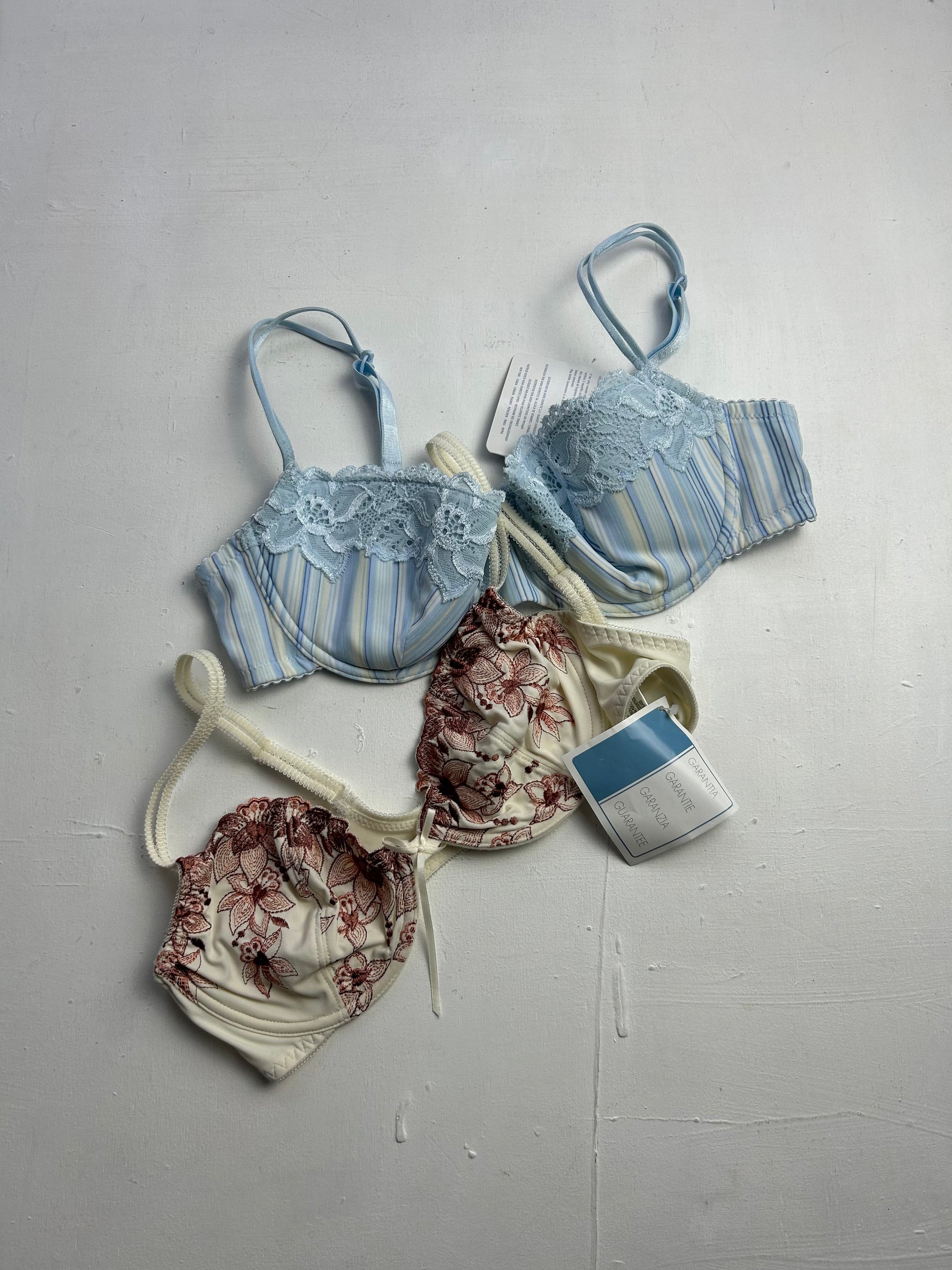 baby blue mesh lace balcony vintage bra