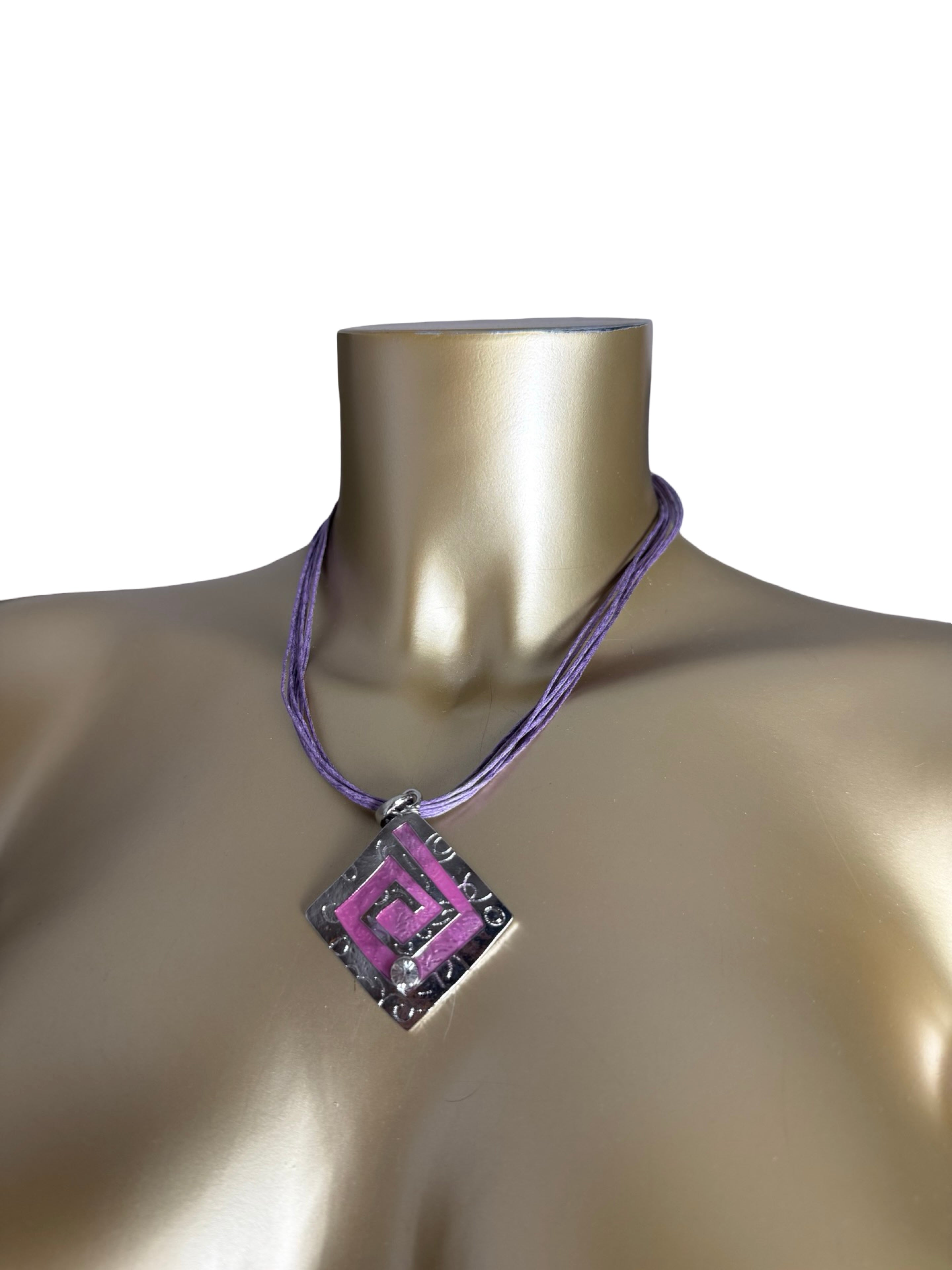 Cord boho pendant necklace