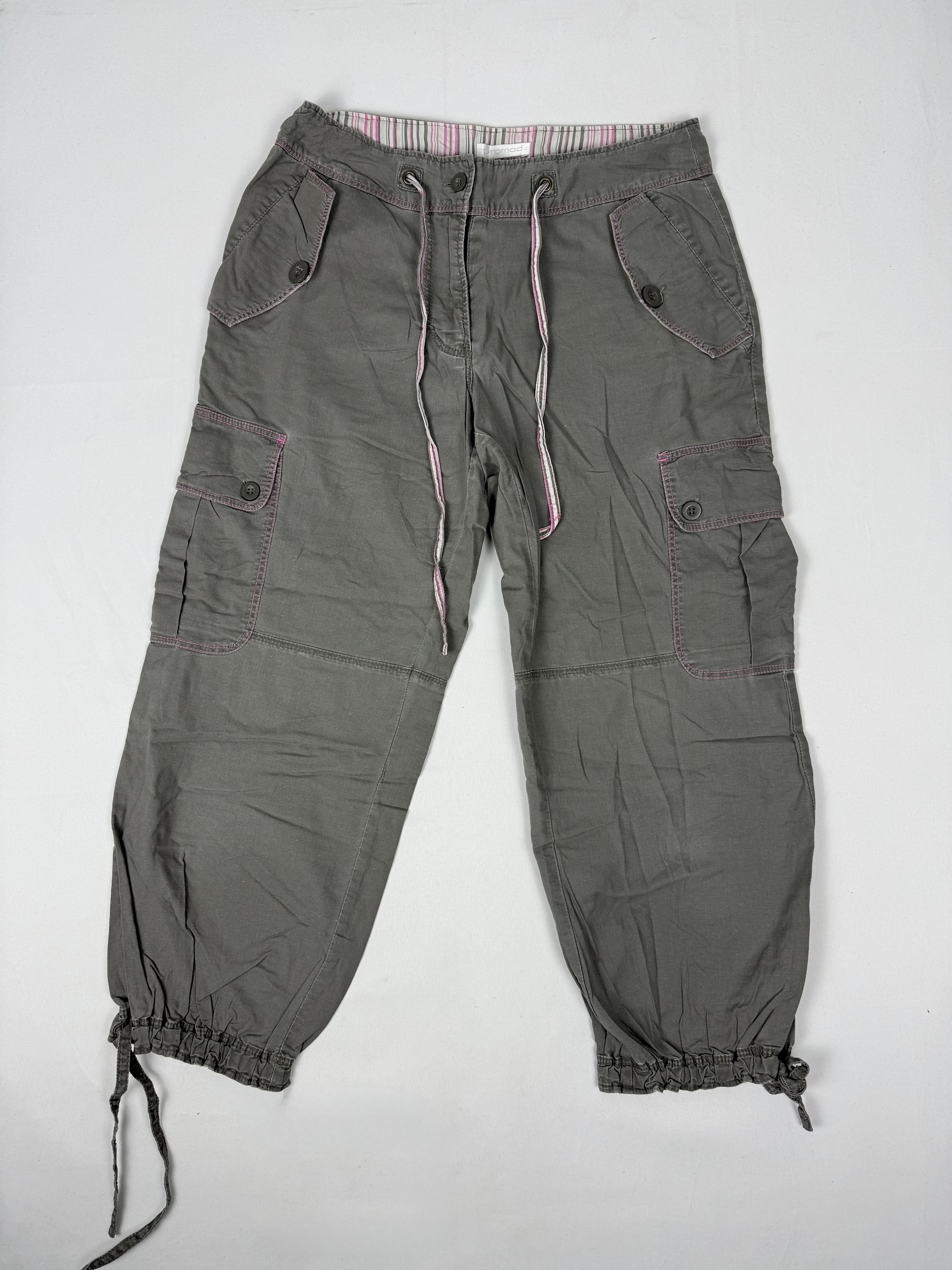 Khaki utility low rise capri pants (S/M)