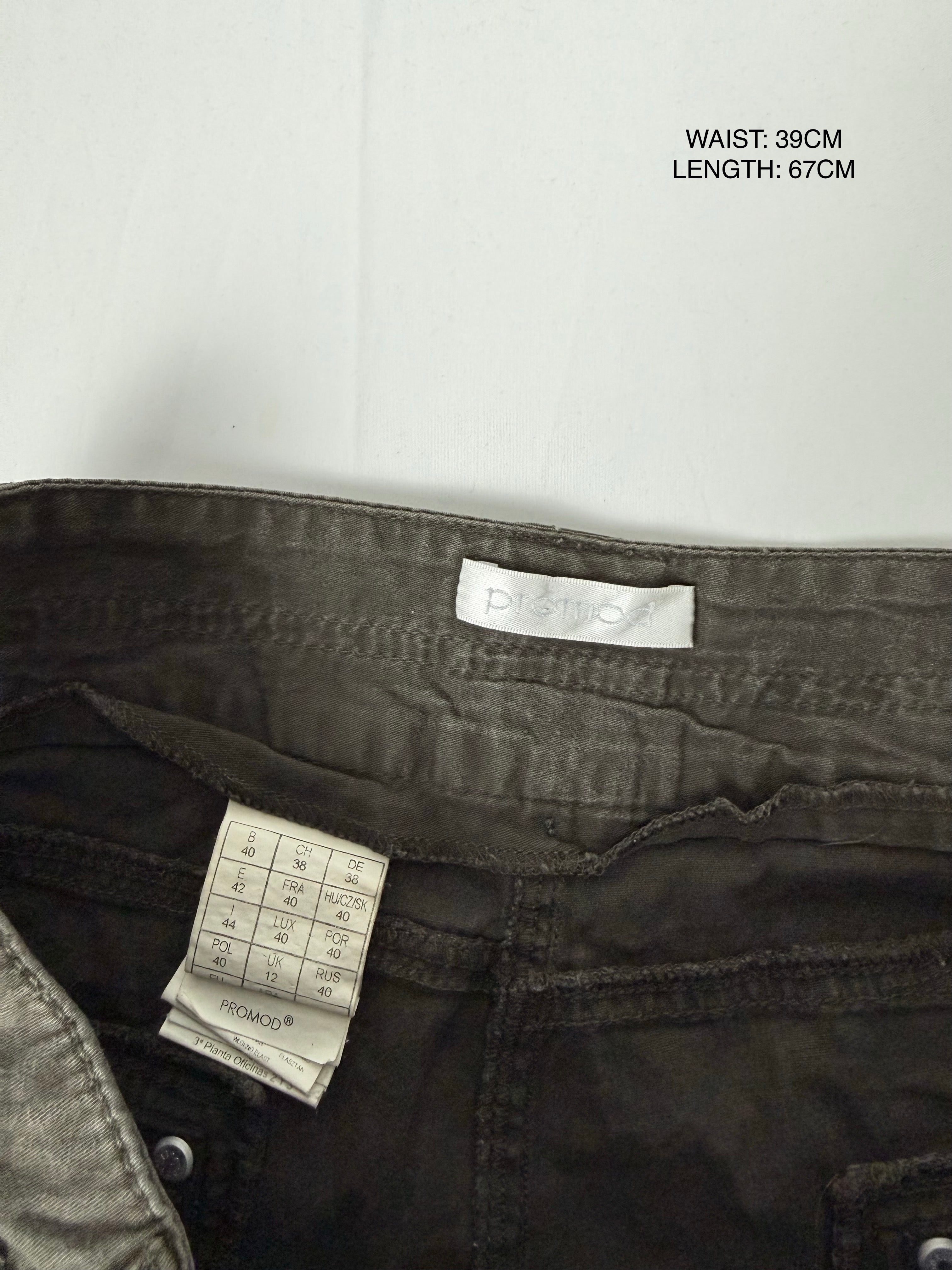Khaki low rise capri pants (S/M)