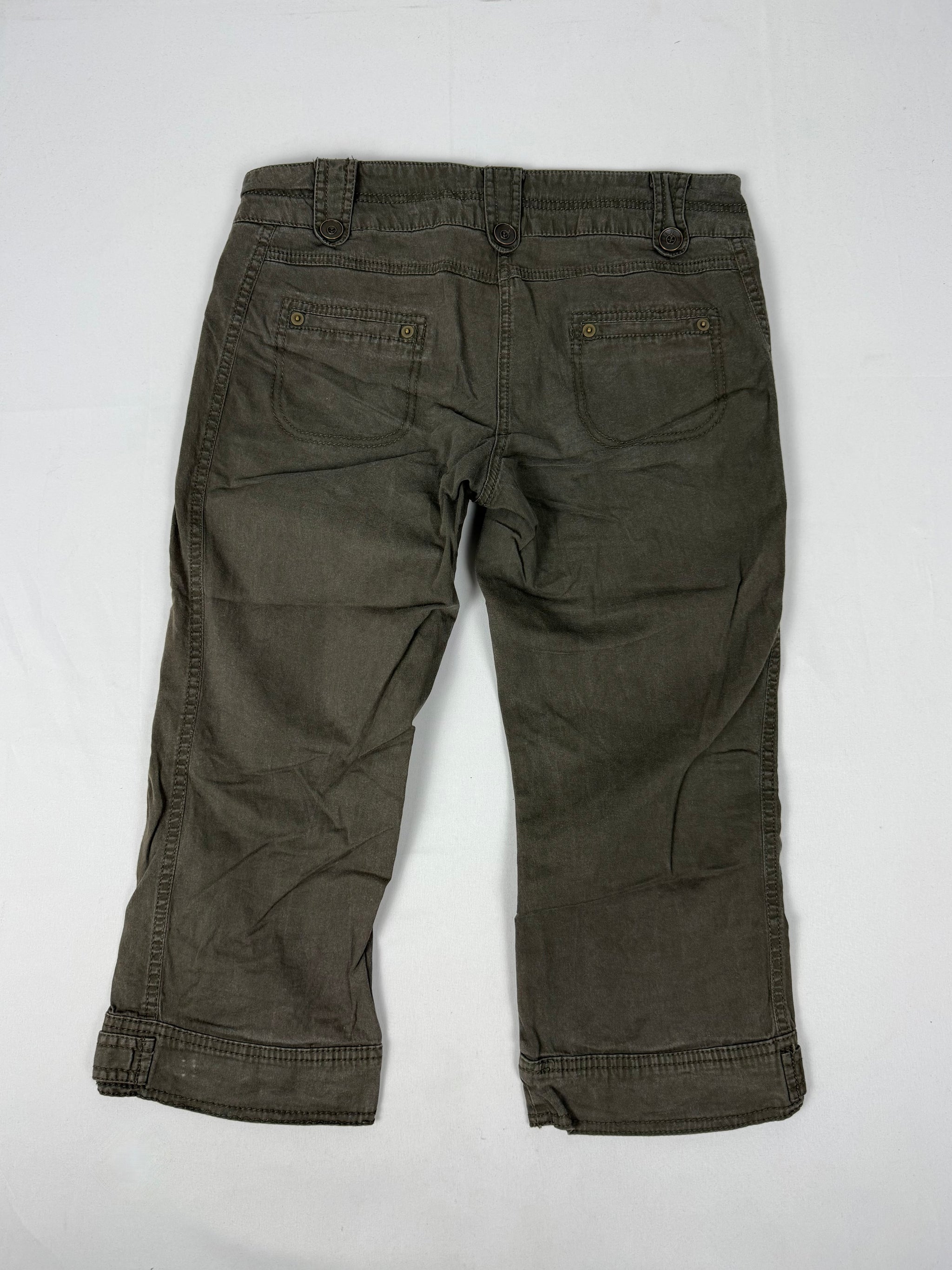 Khaki low rise capri pants (S/M)