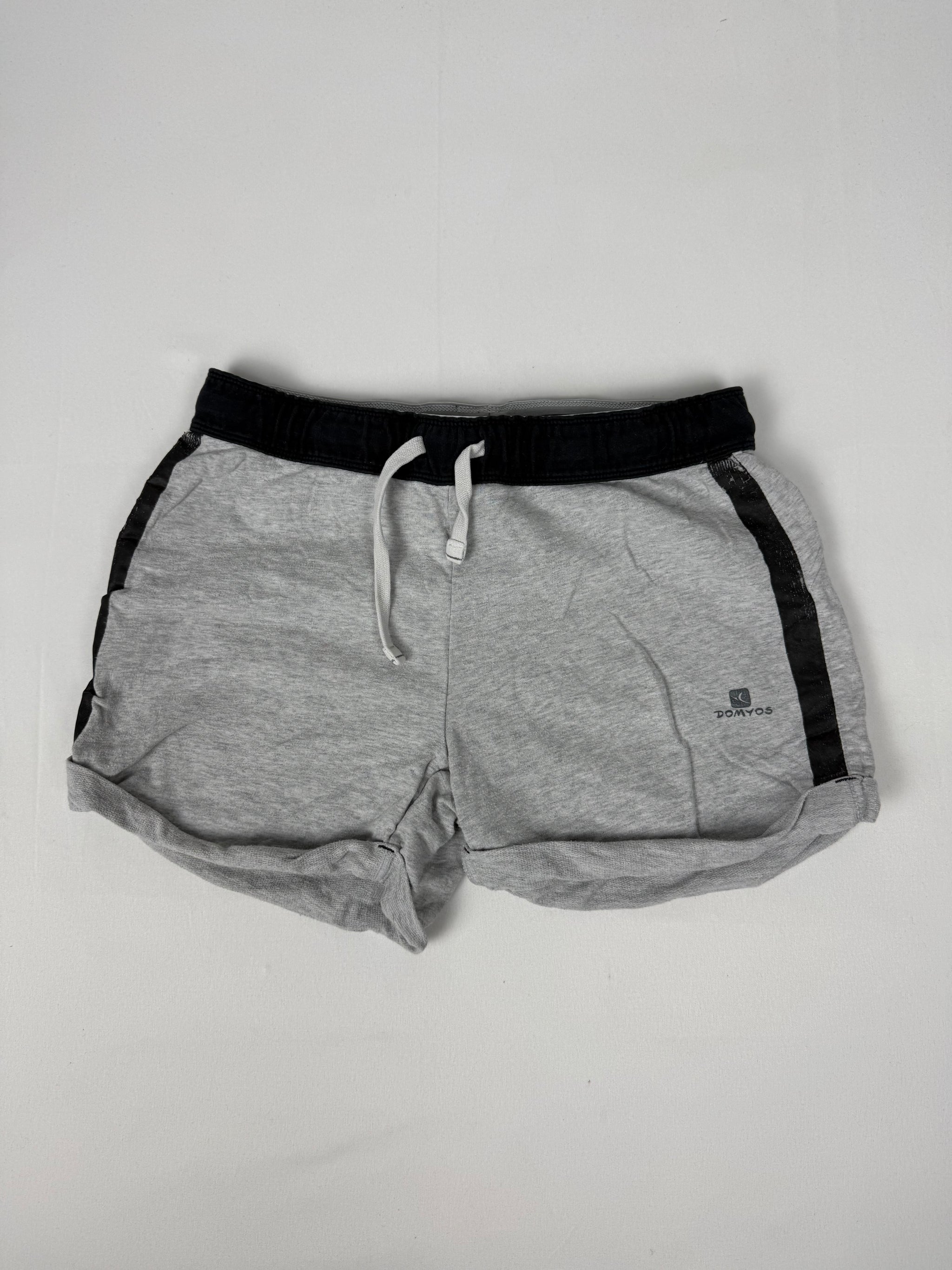 Grey activewear low rise mini short (S)