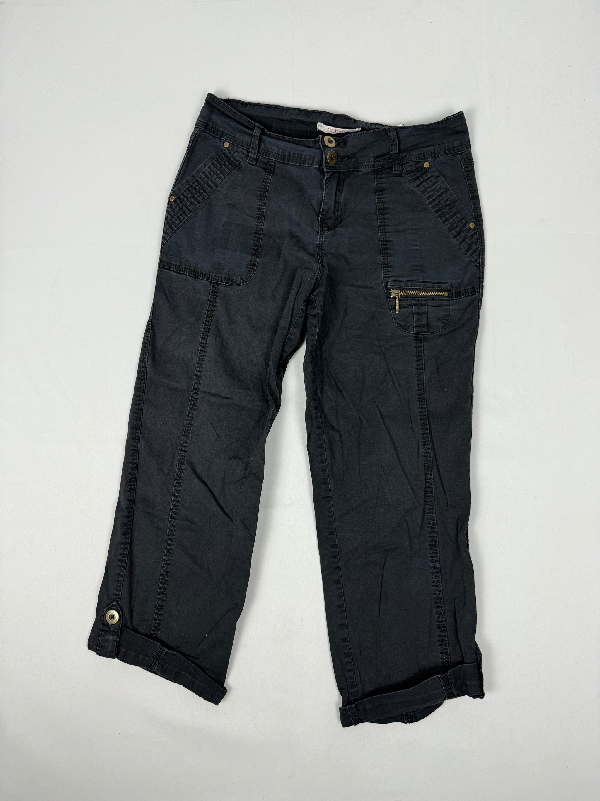 Black utility low rise capri pants (S/M)