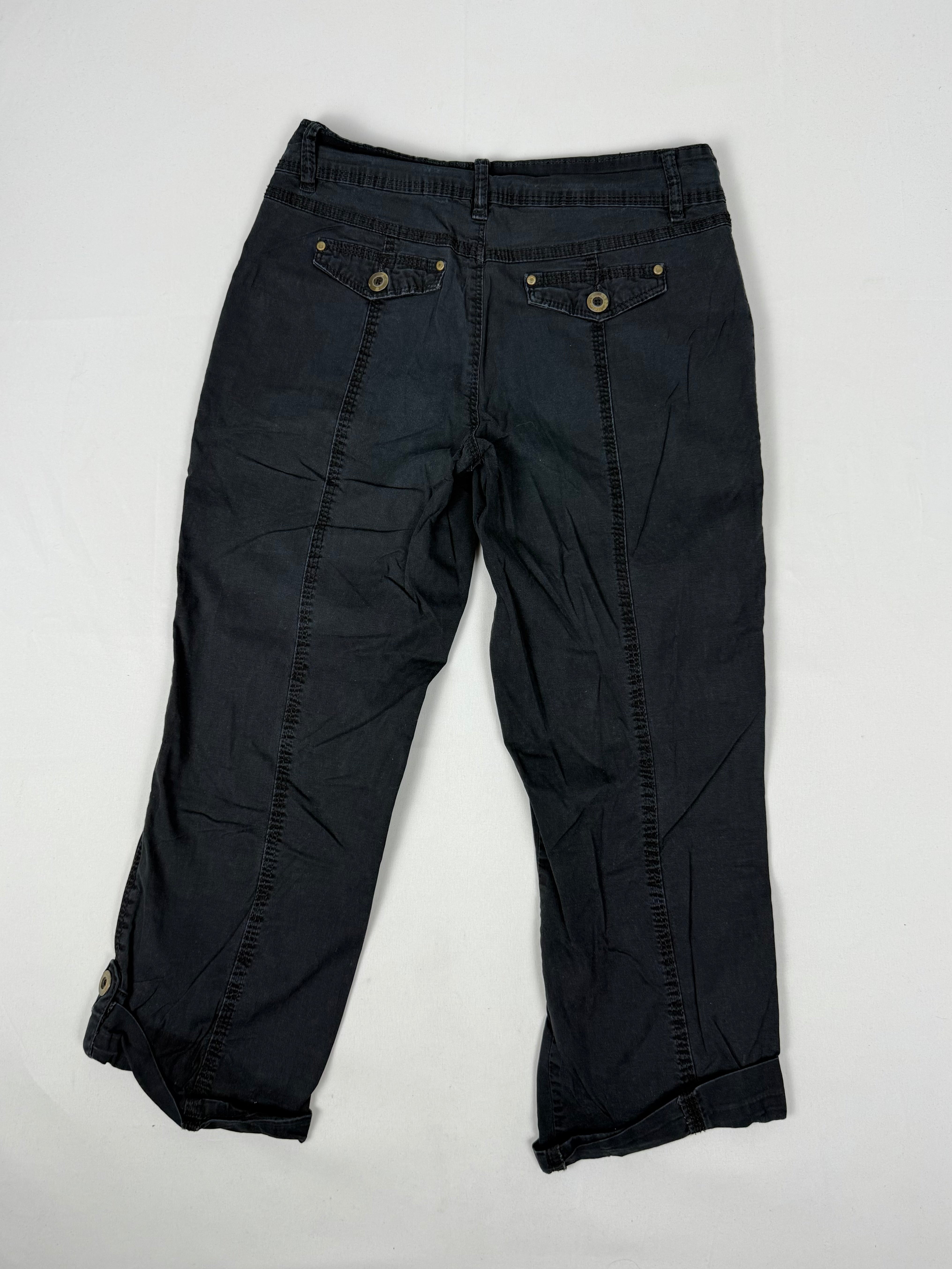 Black utility low rise capri pants (S/M)