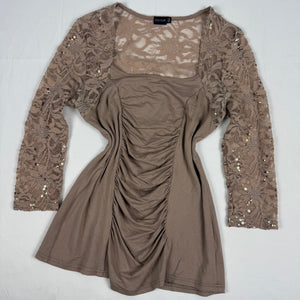 Beige lace sleeves ruched long sleeves top (XL)