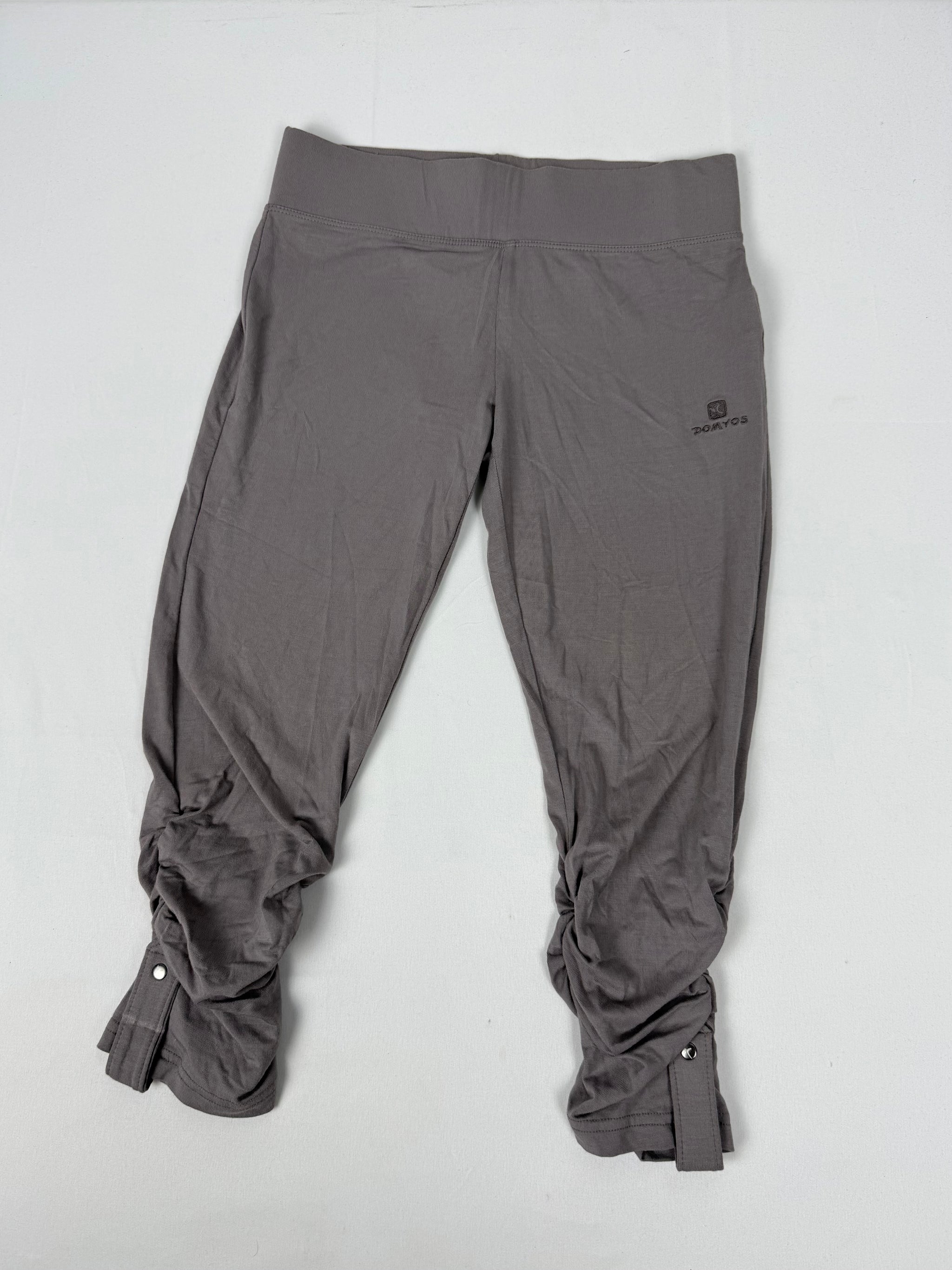 Khaki ruched  low rise capri pants (XS/S)