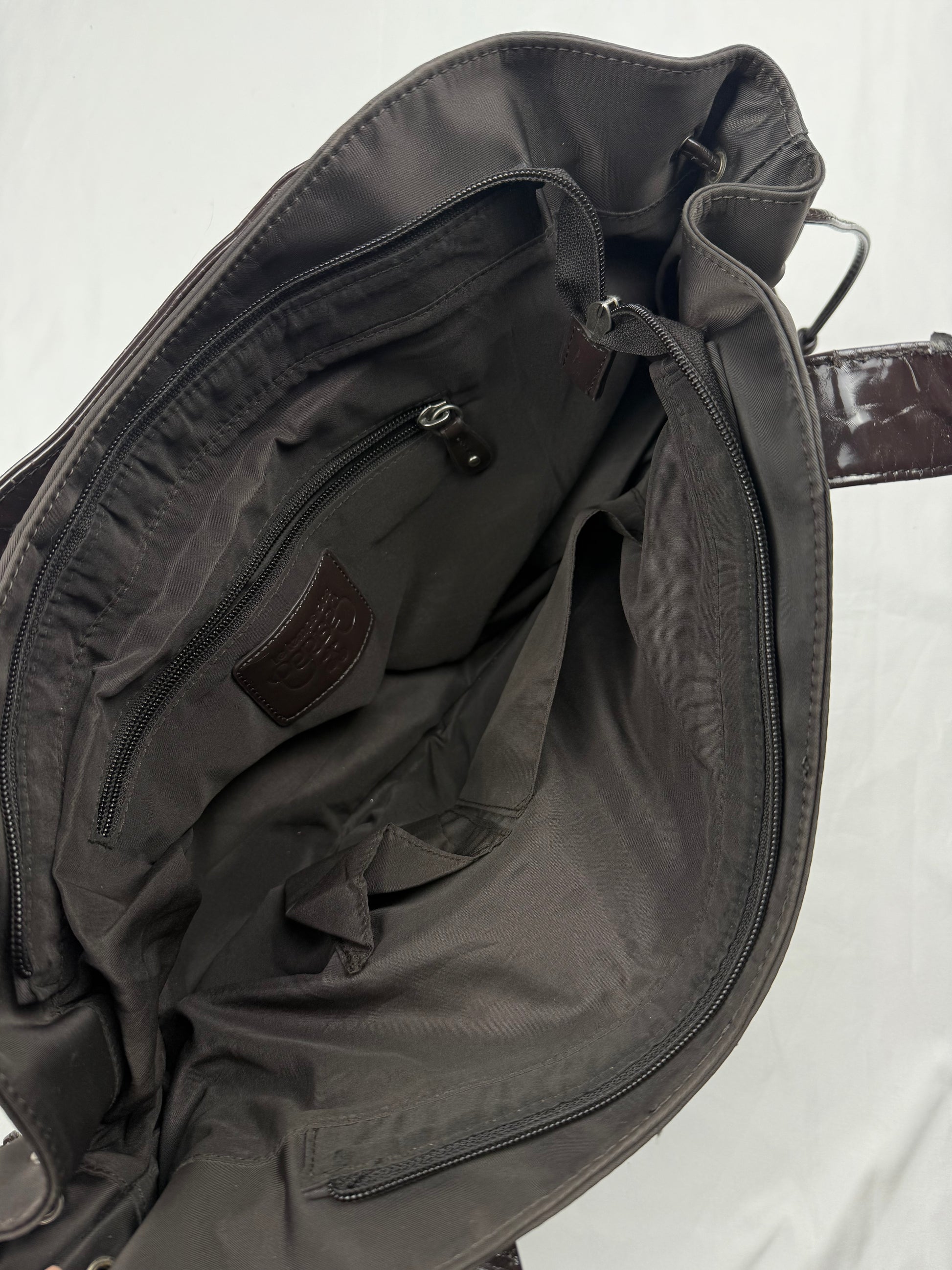 Brown logo uni shoulder bag (45x21 cm)